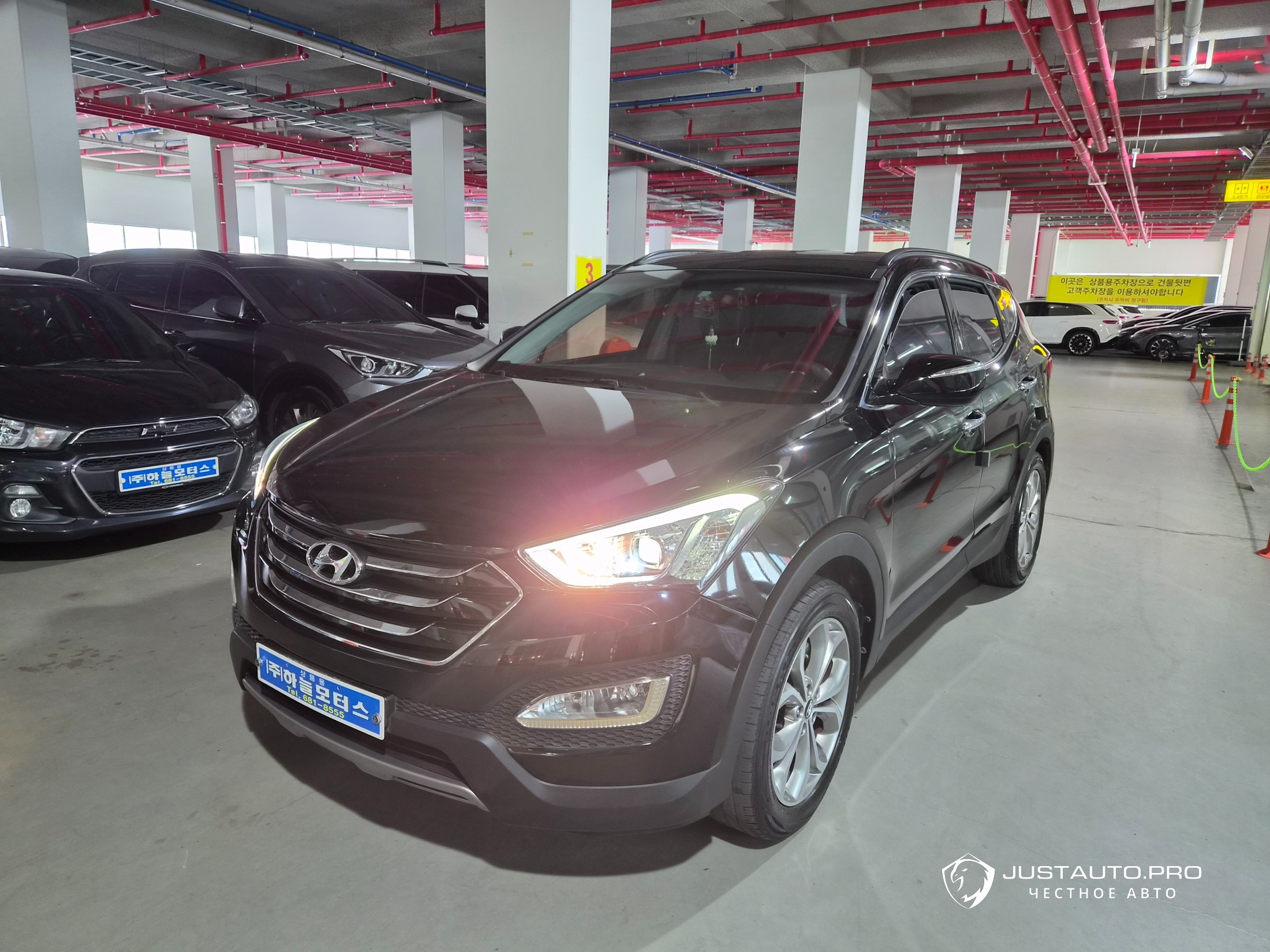 Автомобиль Hyundai Santafe