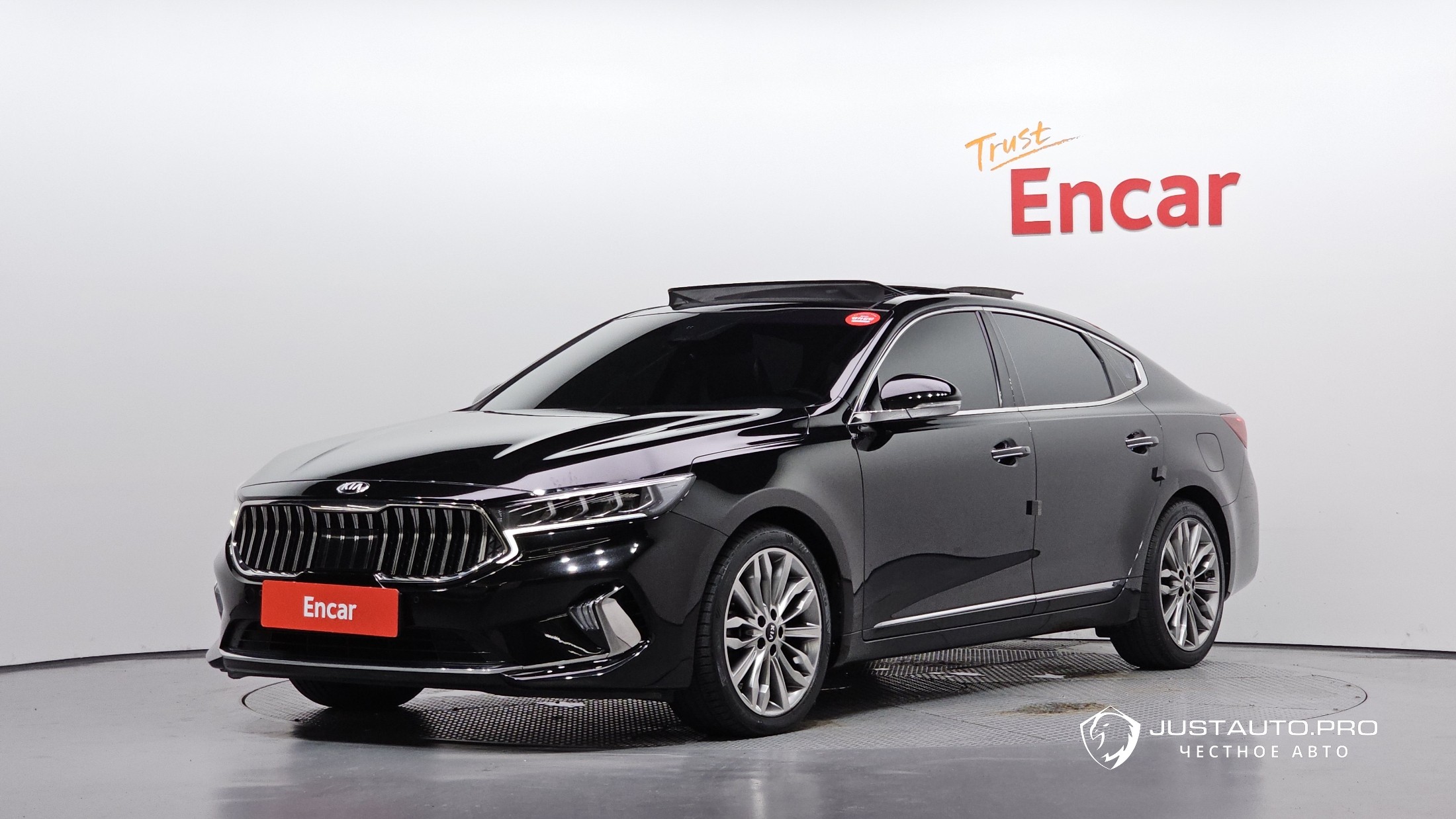 Автомобиль Kia K7