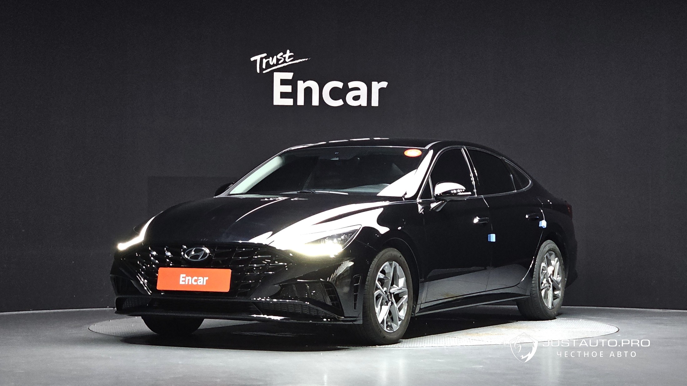 Автомобиль Hyundai Sonata
