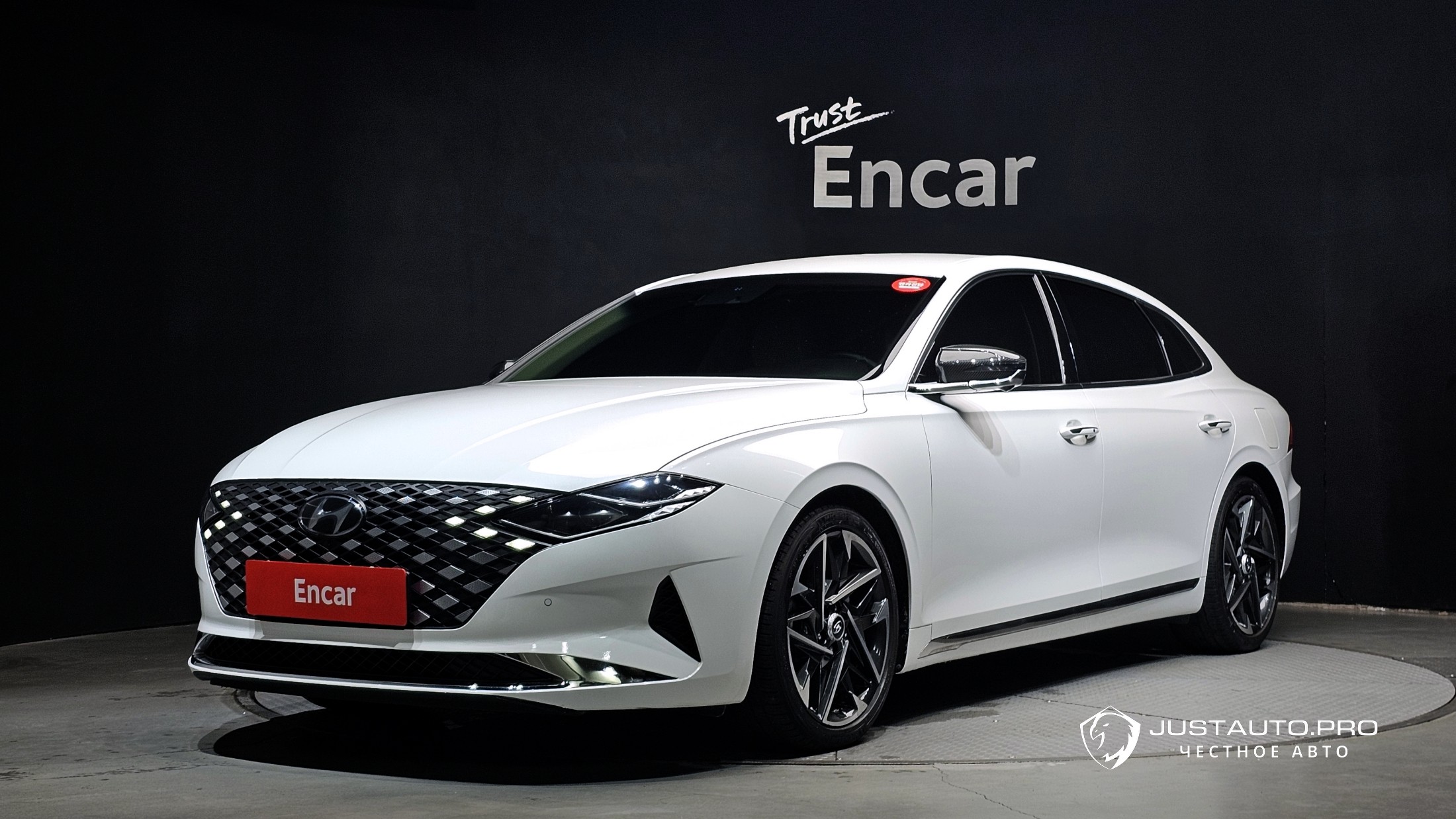 Автомобиль Hyundai Grandeur