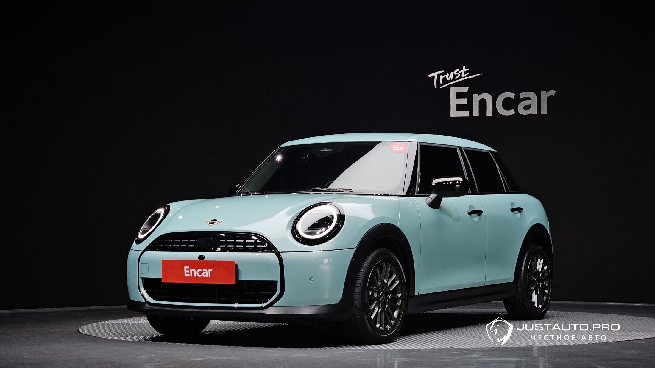 Автомобиль Mini Cooper