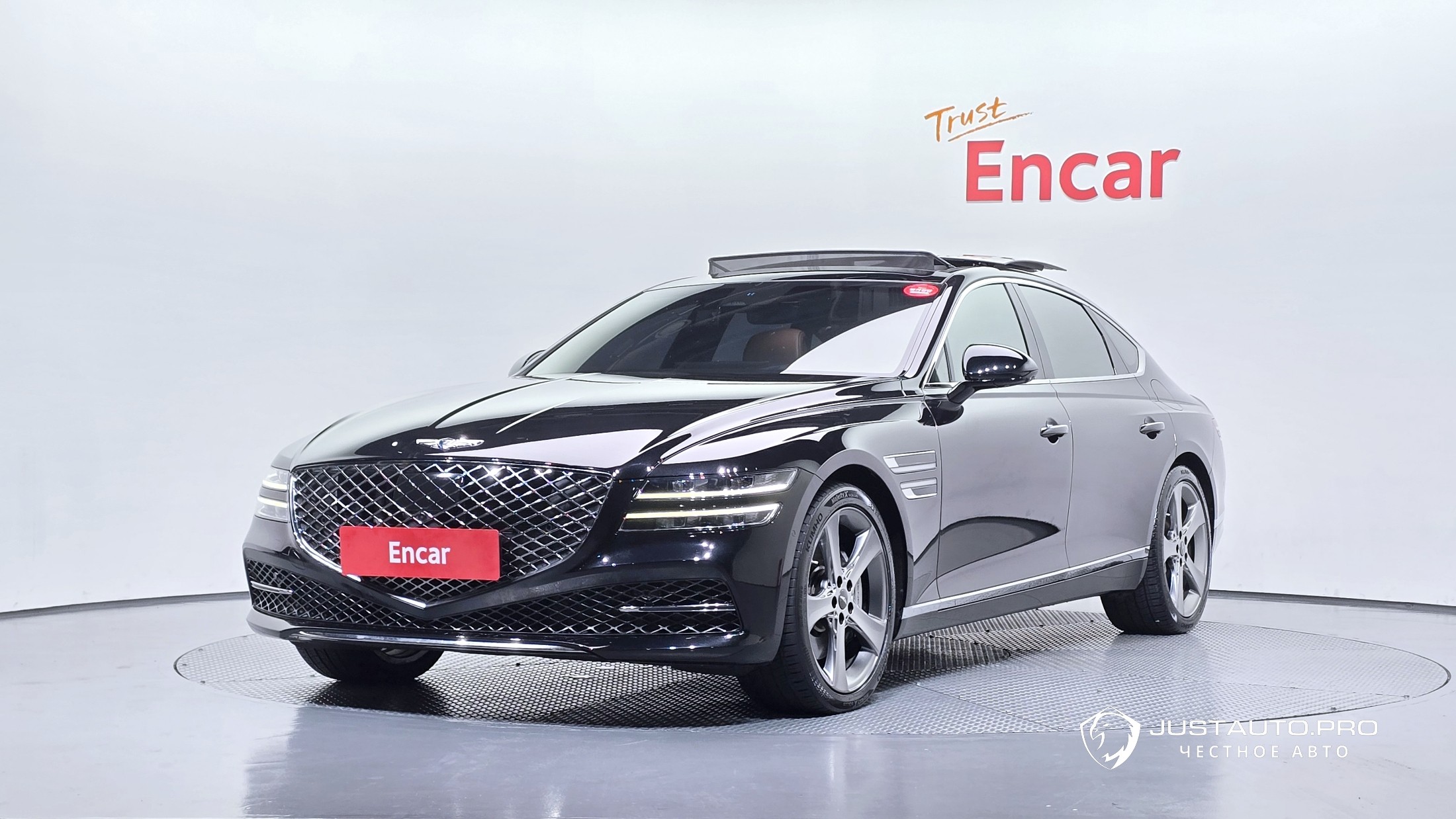 Автомобиль Genesis G80