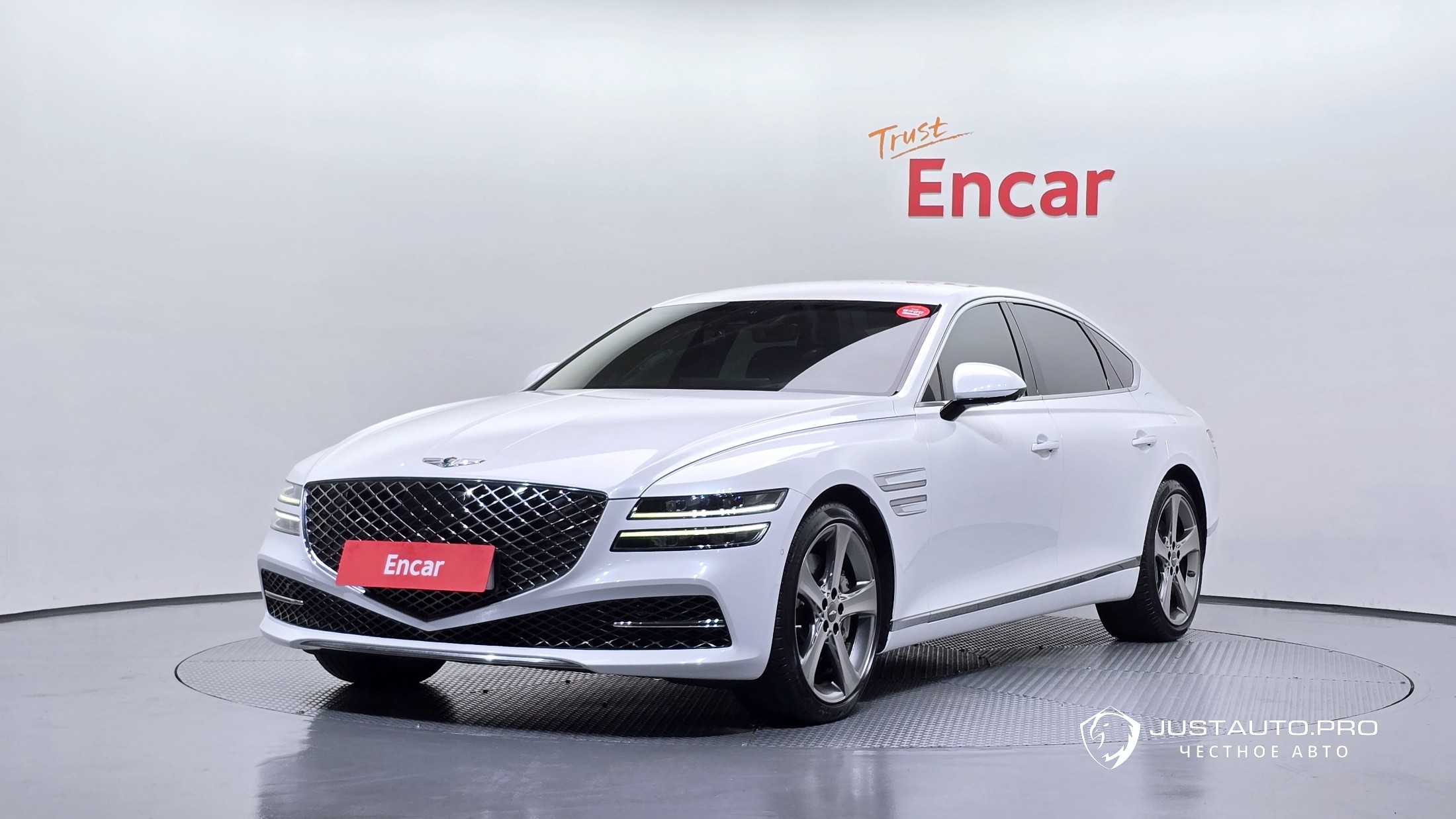 Автомобиль Genesis G80