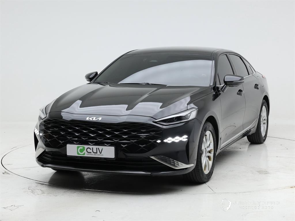 Автомобиль Kia K8