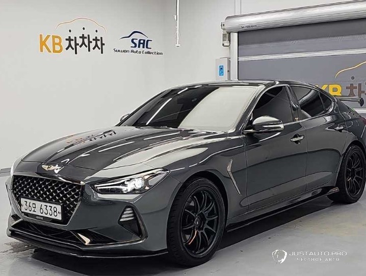 Автомобиль Genesis G70