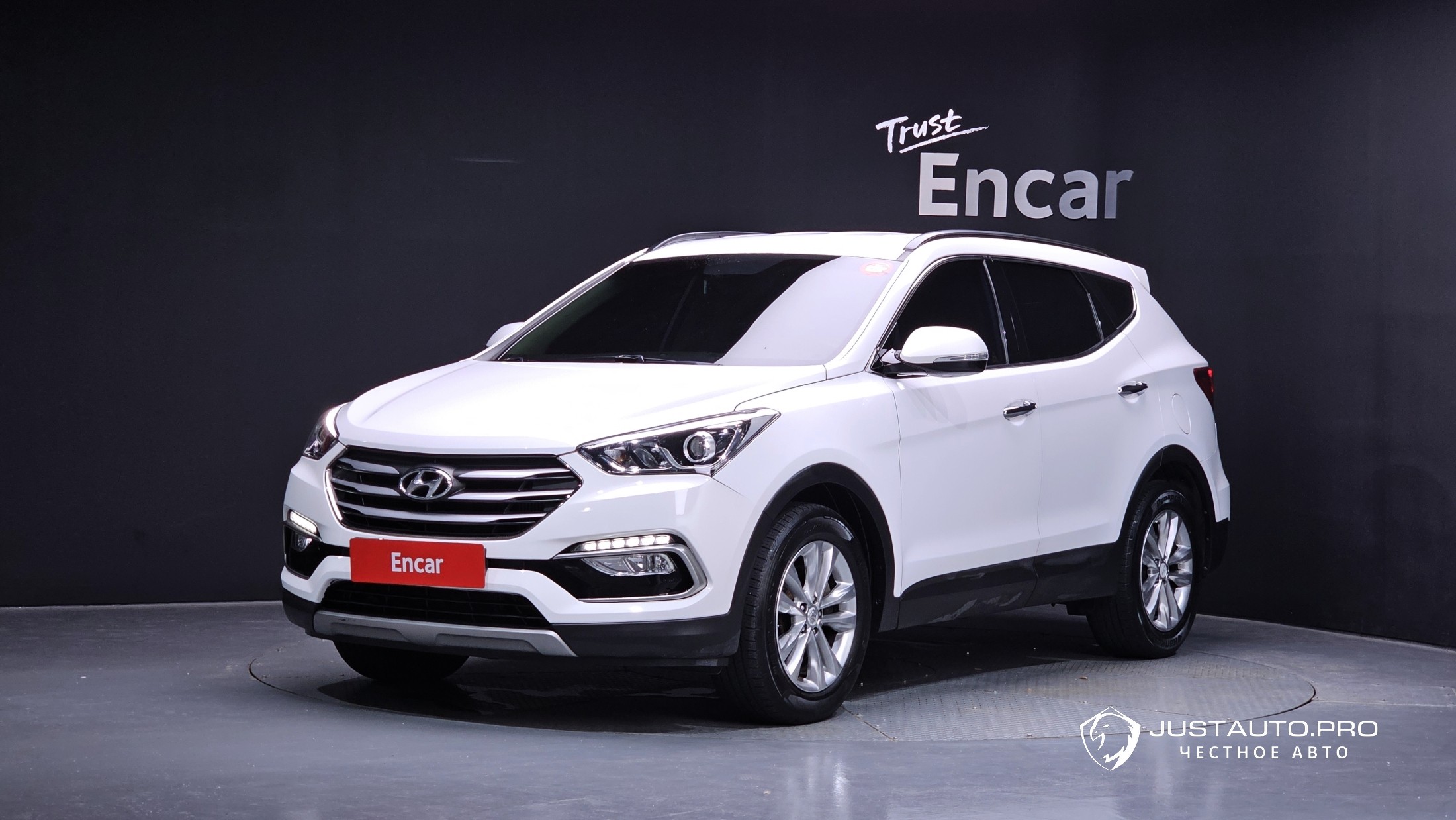Автомобиль Hyundai Santafe
