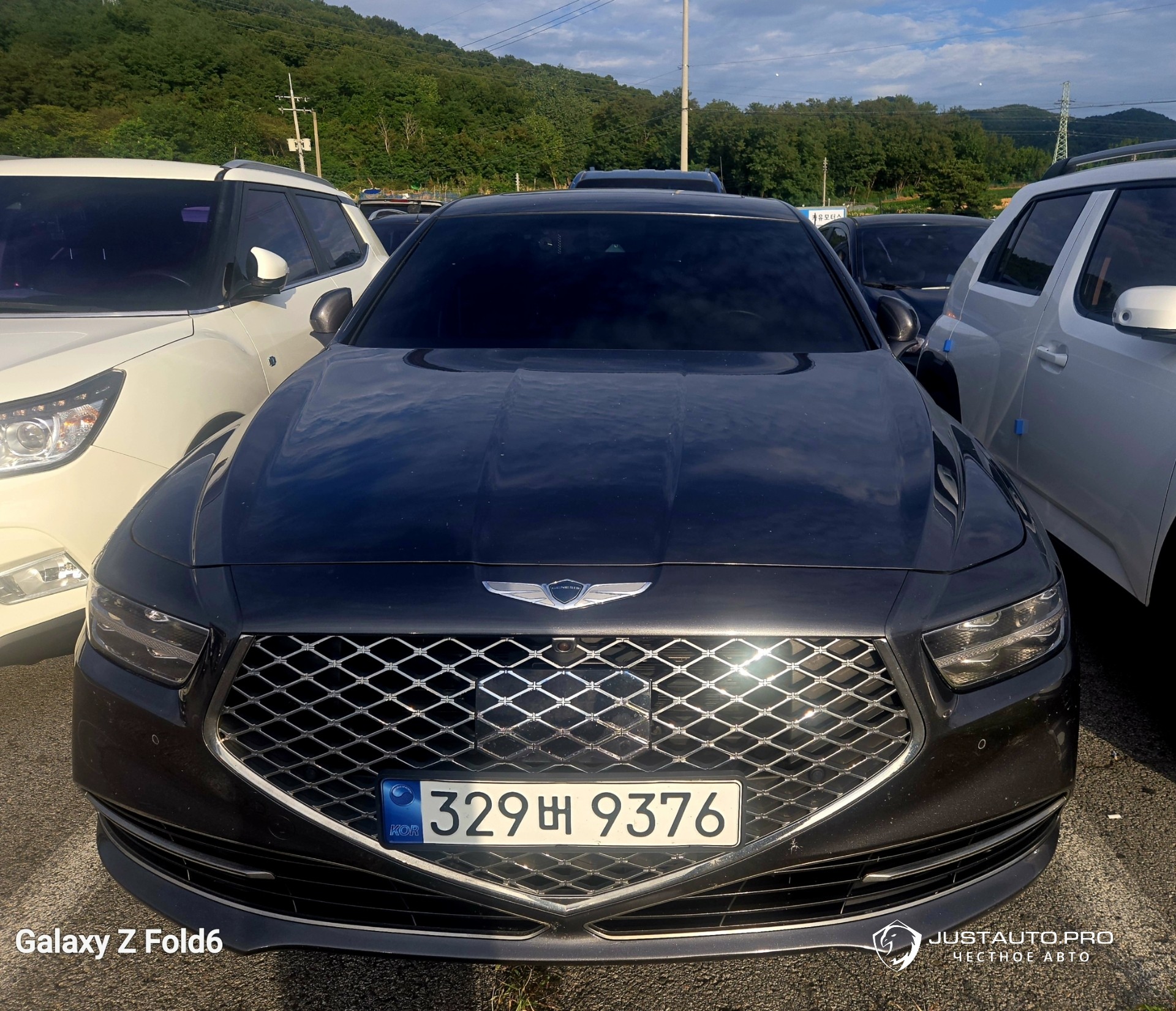 Автомобиль Genesis G90