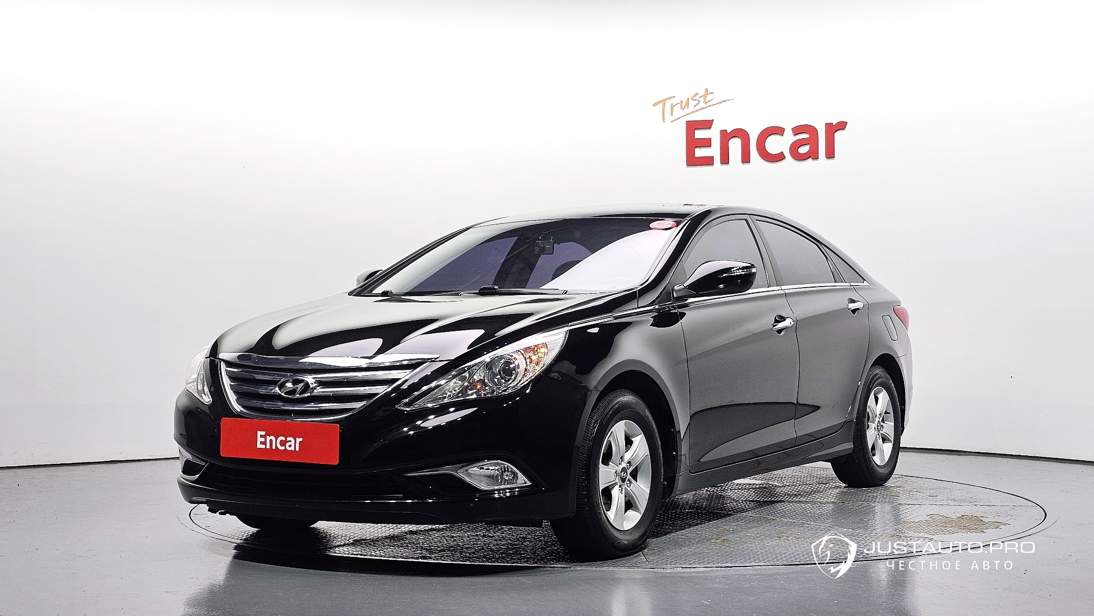 Автомобиль Hyundai Sonata