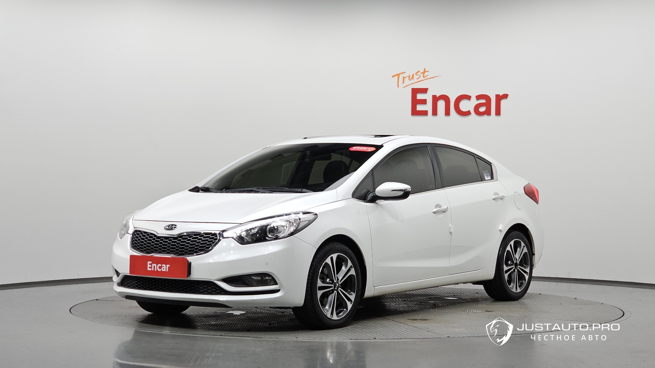 Автомобиль Kia K3