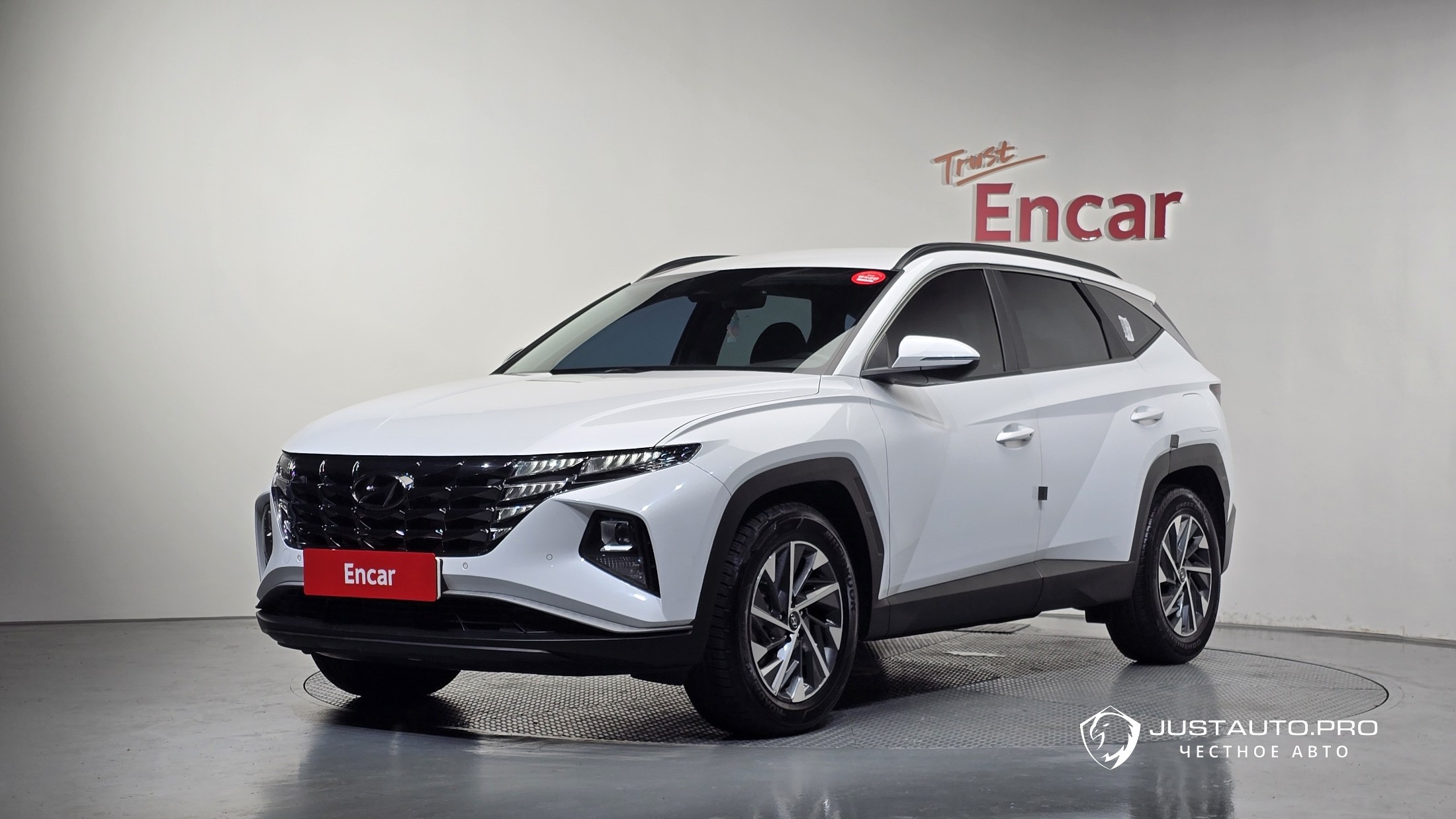 Автомобиль Hyundai Tucson