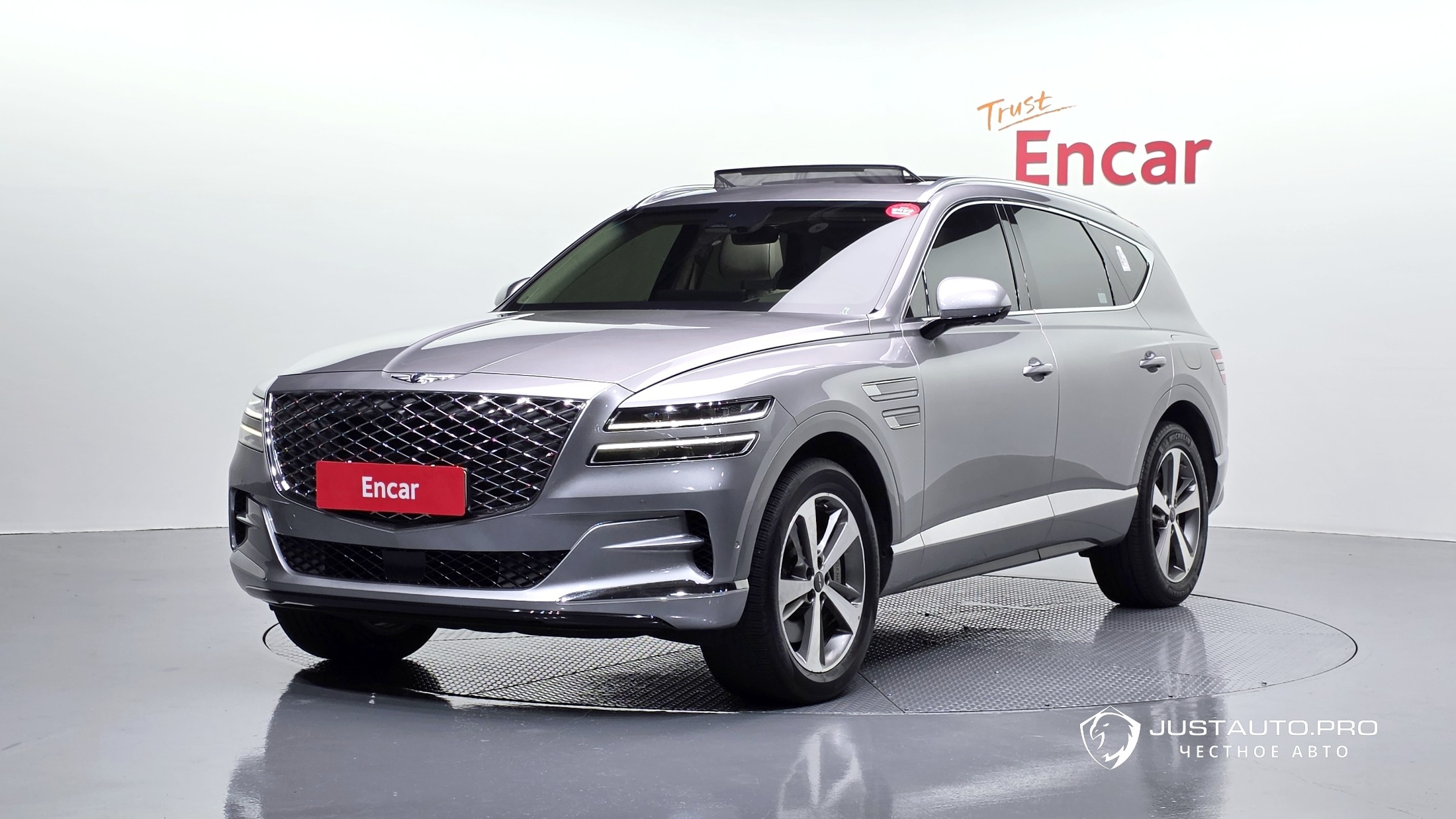 Автомобиль Genesis GV80