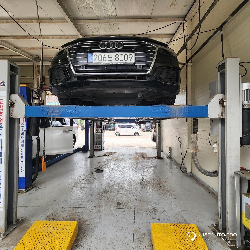 Автомобиль Audi A6