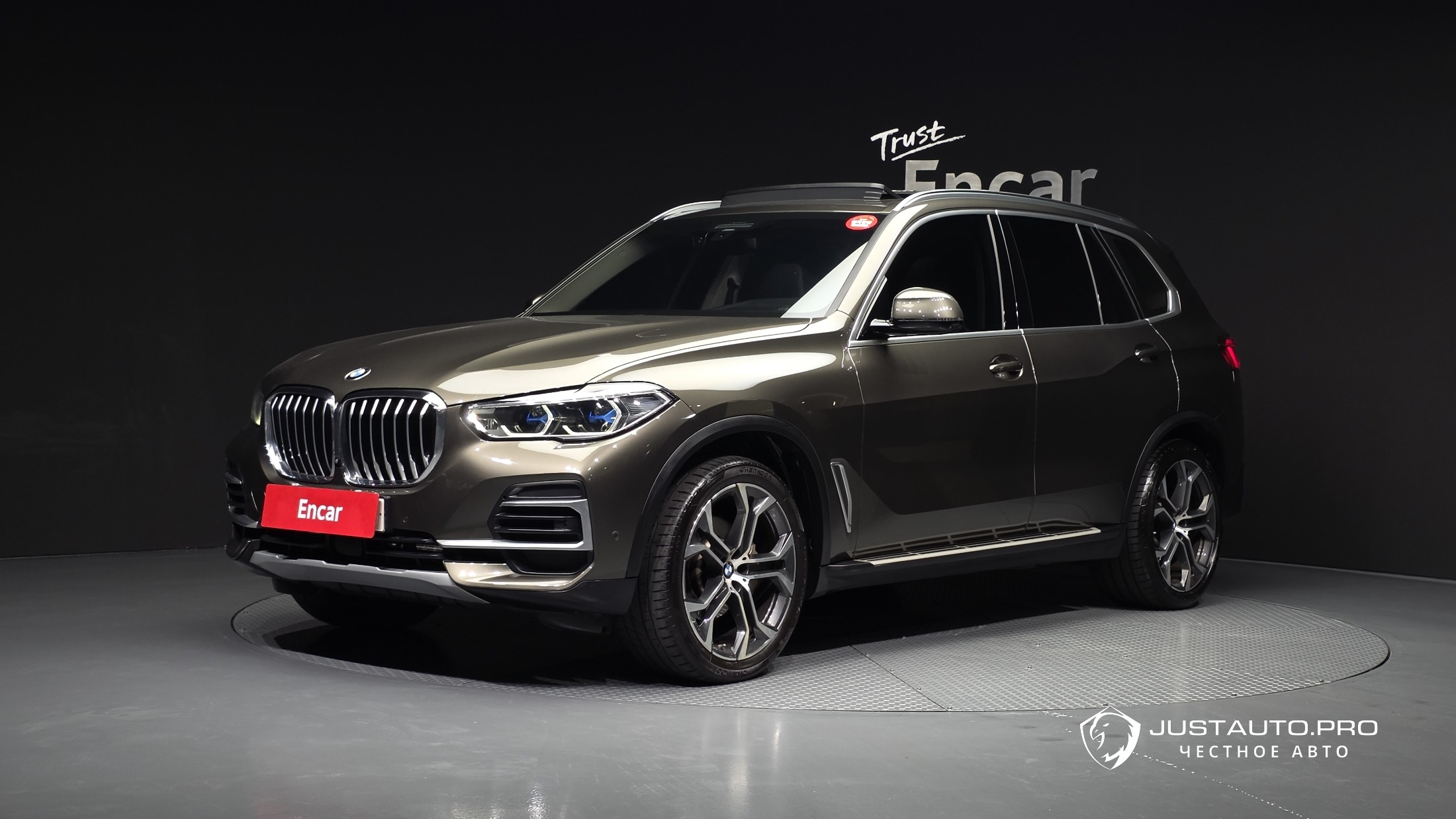 Автомобиль BMW X5