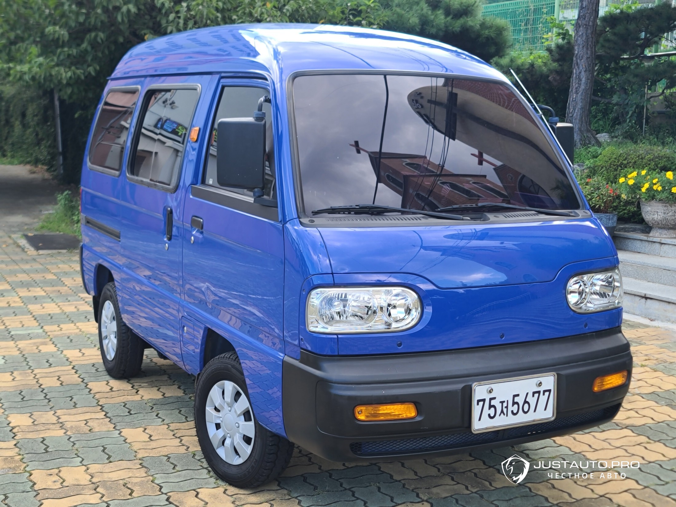 Автомобиль ChevroletGMDaewoo damas