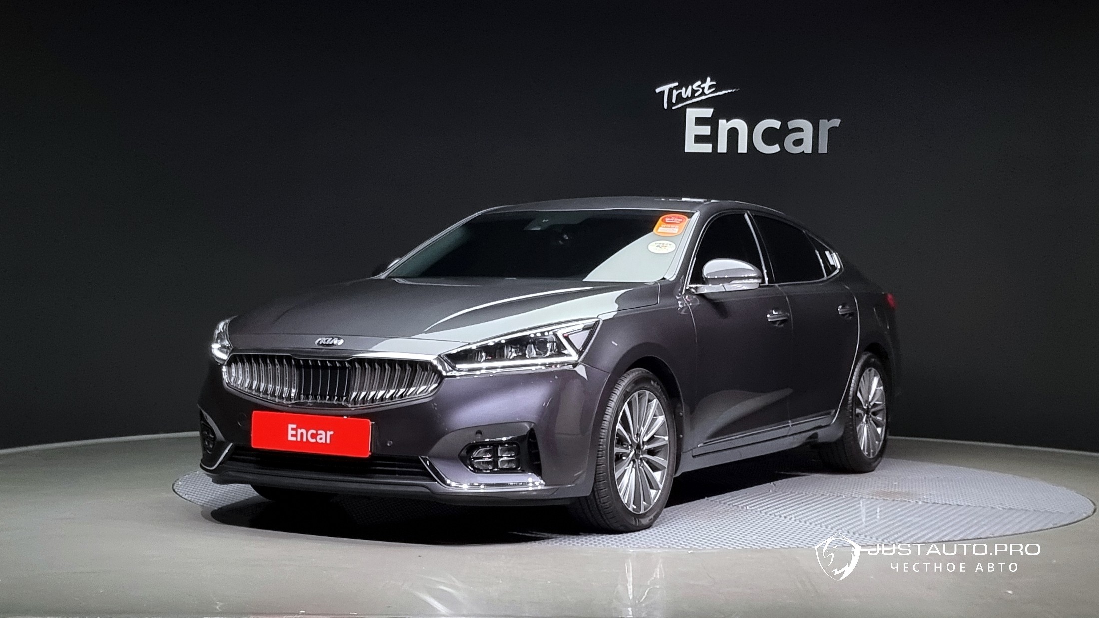 Автомобиль Kia K7