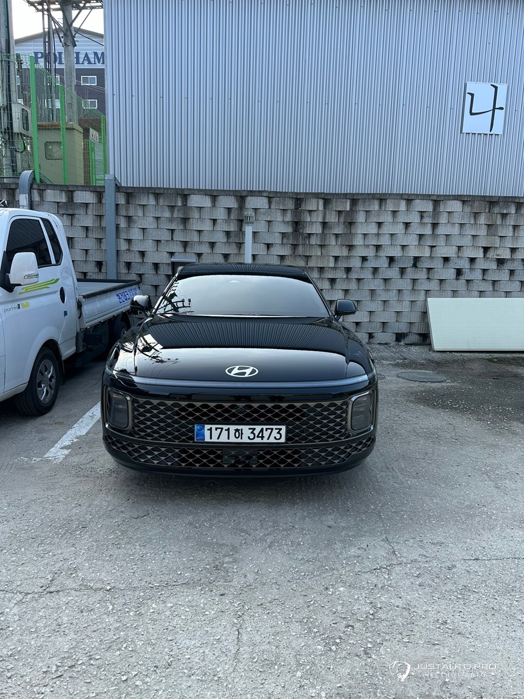 Автомобиль Hyundai Grandeur