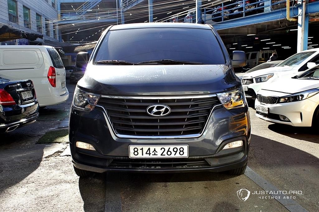 Автомобиль Hyundai Starex