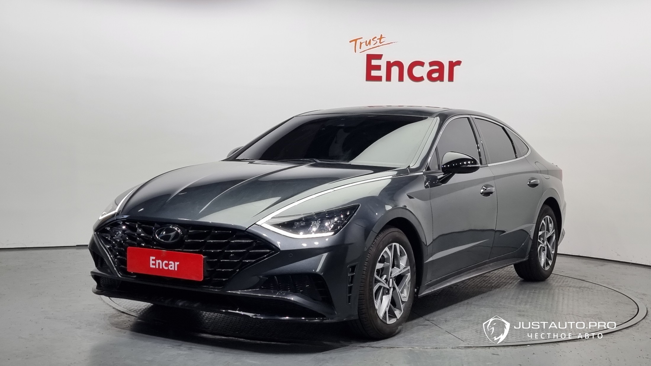 Автомобиль Hyundai Sonata
