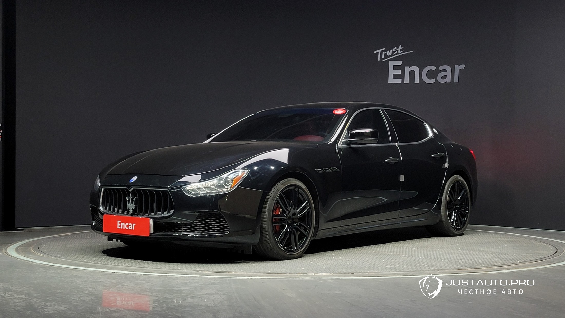 Автомобиль Maserati Ghibli