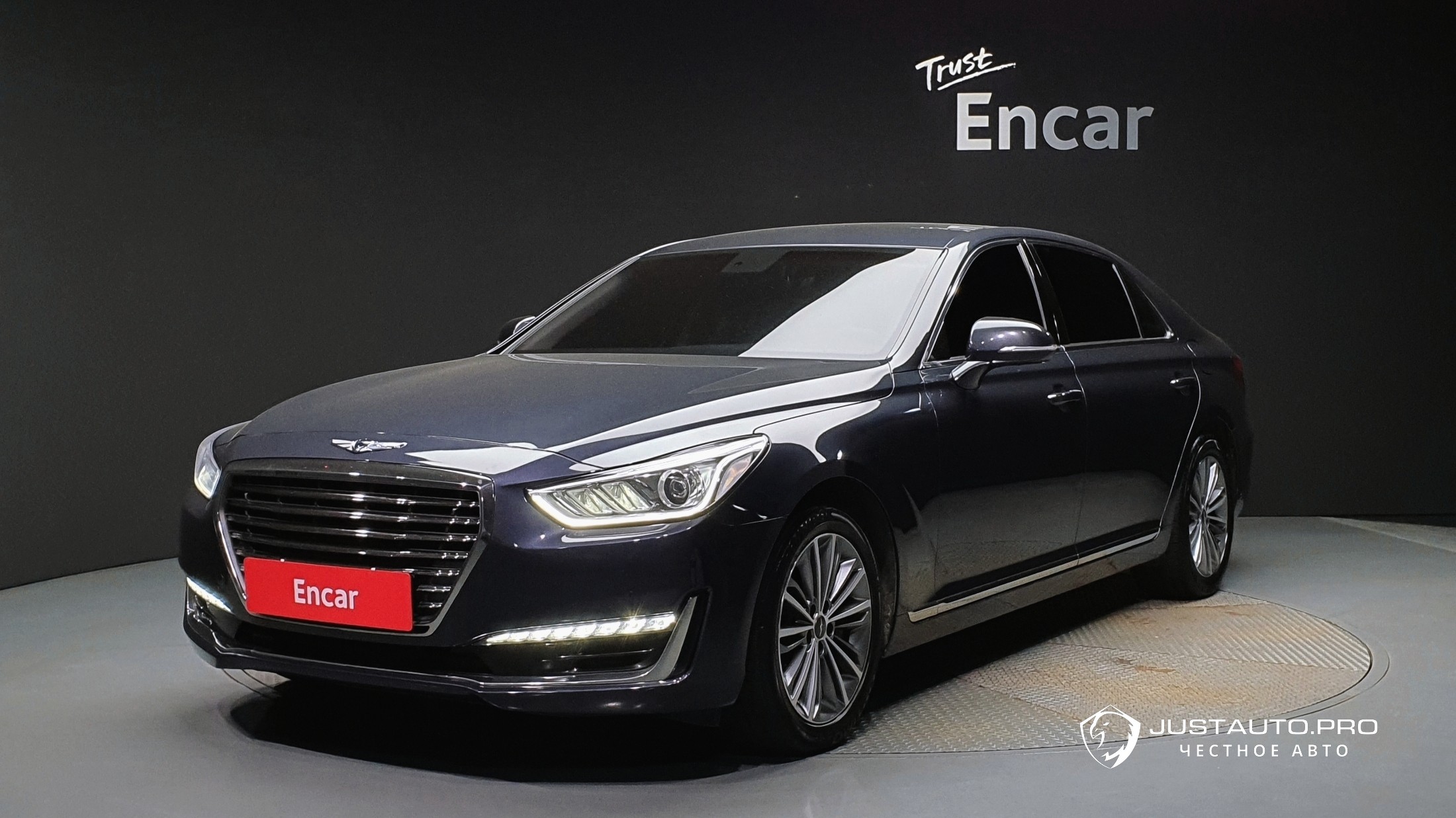 Автомобиль Genesis EQ900