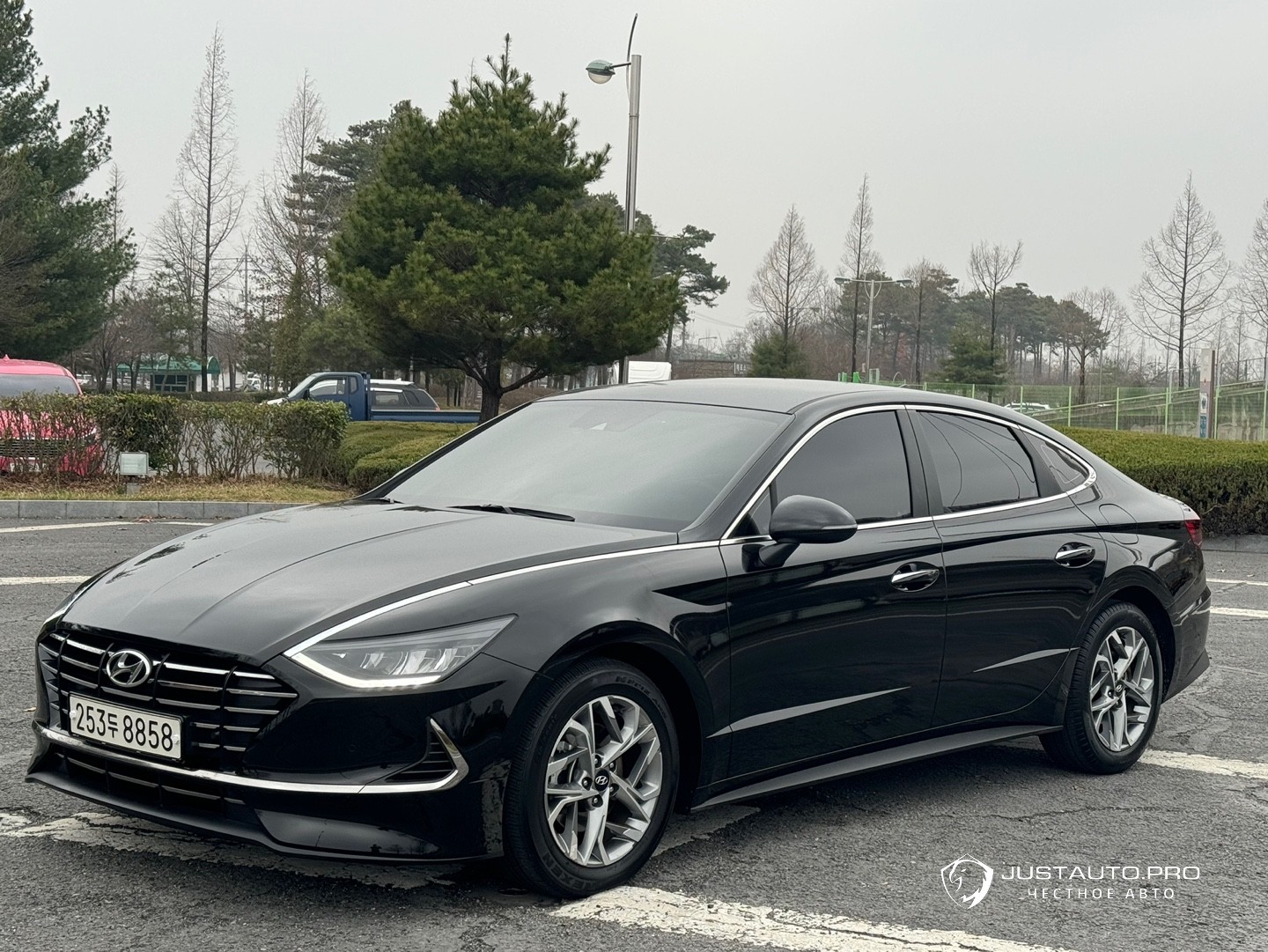 Автомобиль Hyundai Sonata