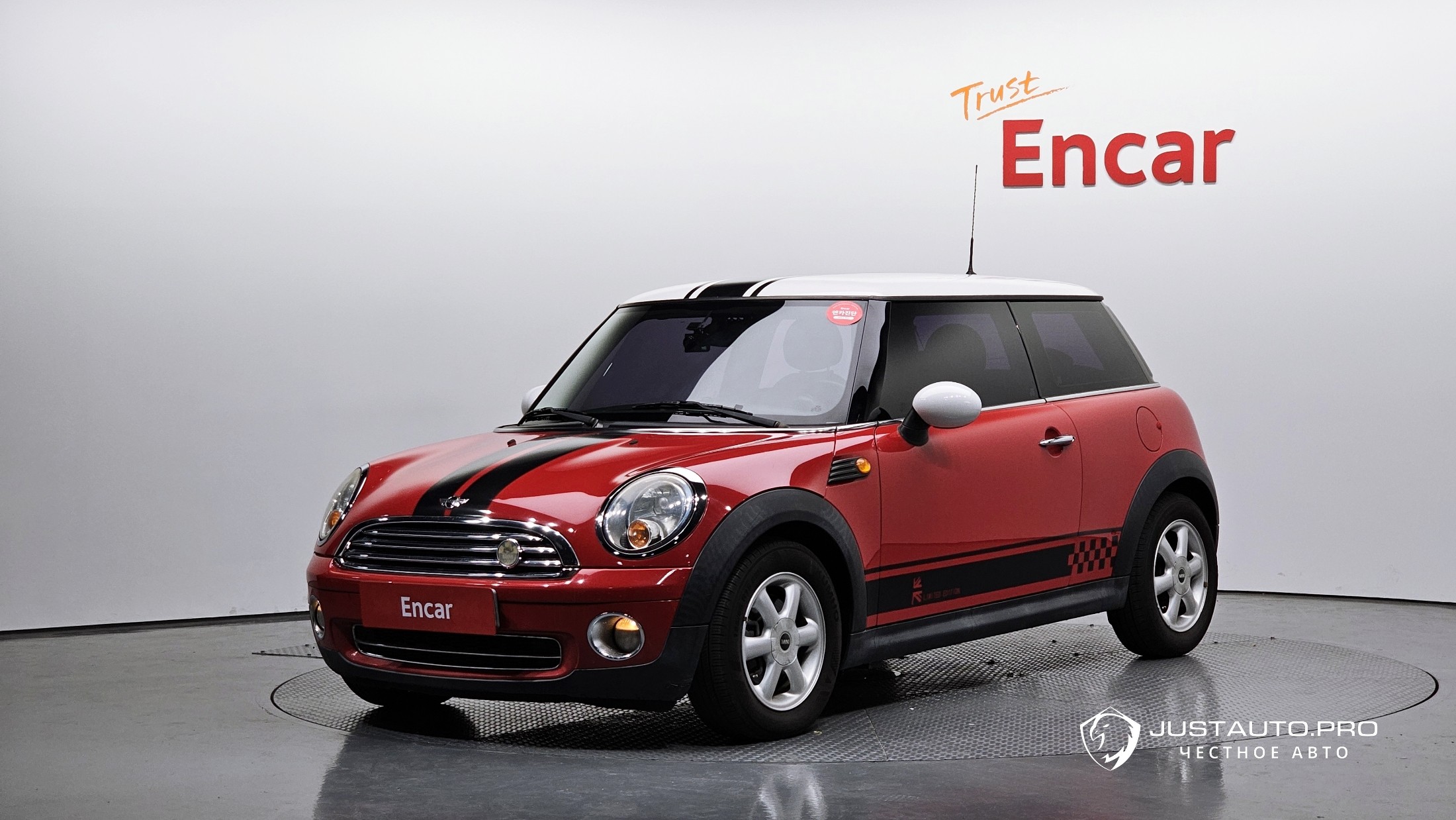 Автомобиль Mini Cooper