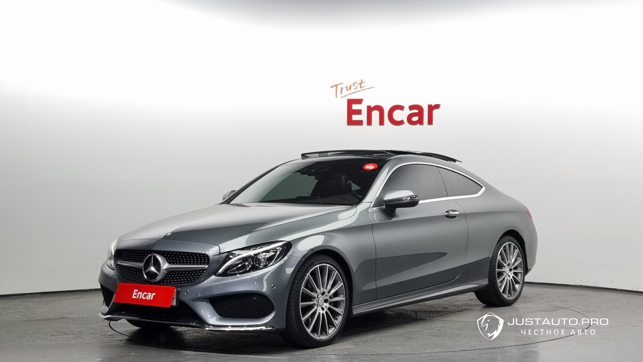 Автомобиль Mercedes-Benz C-Class