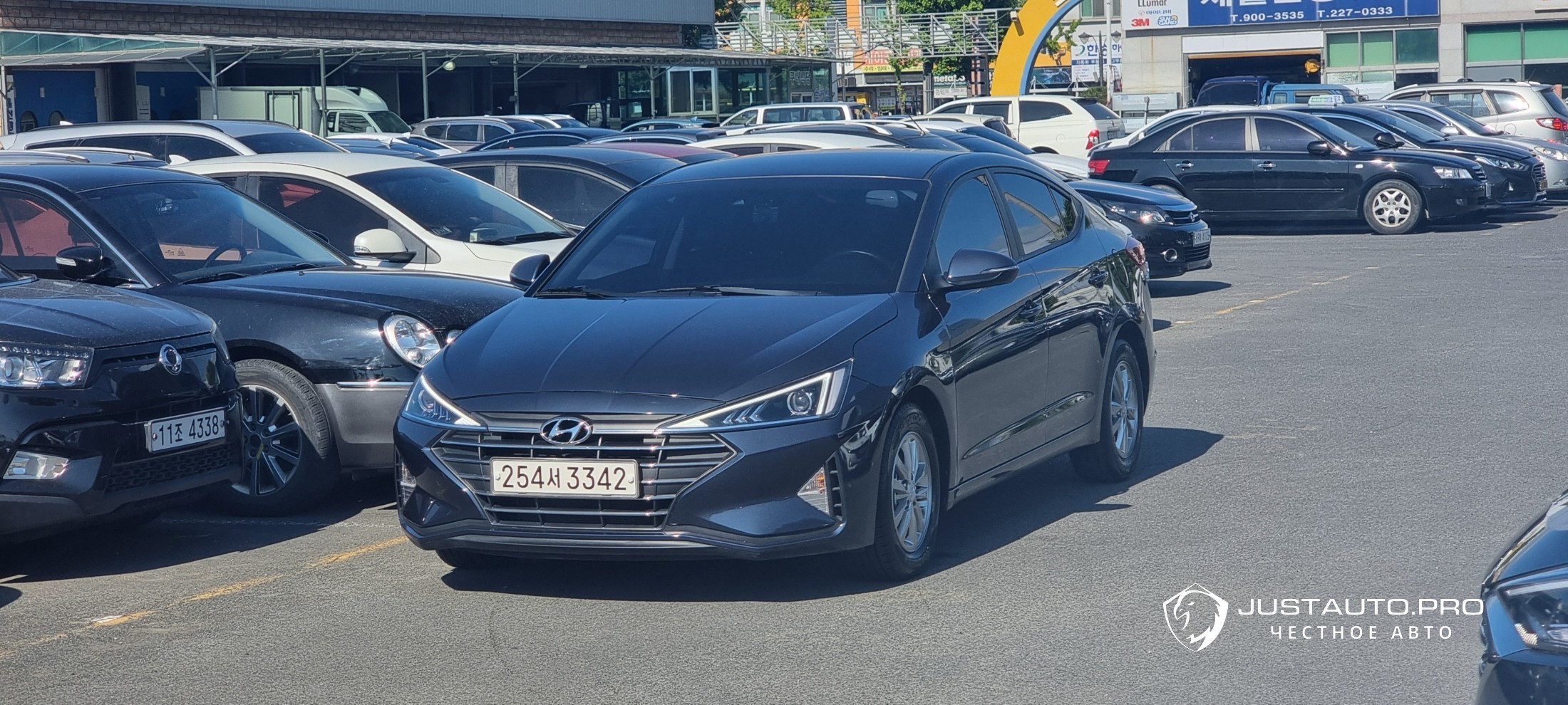 Автомобиль Hyundai AVANTE