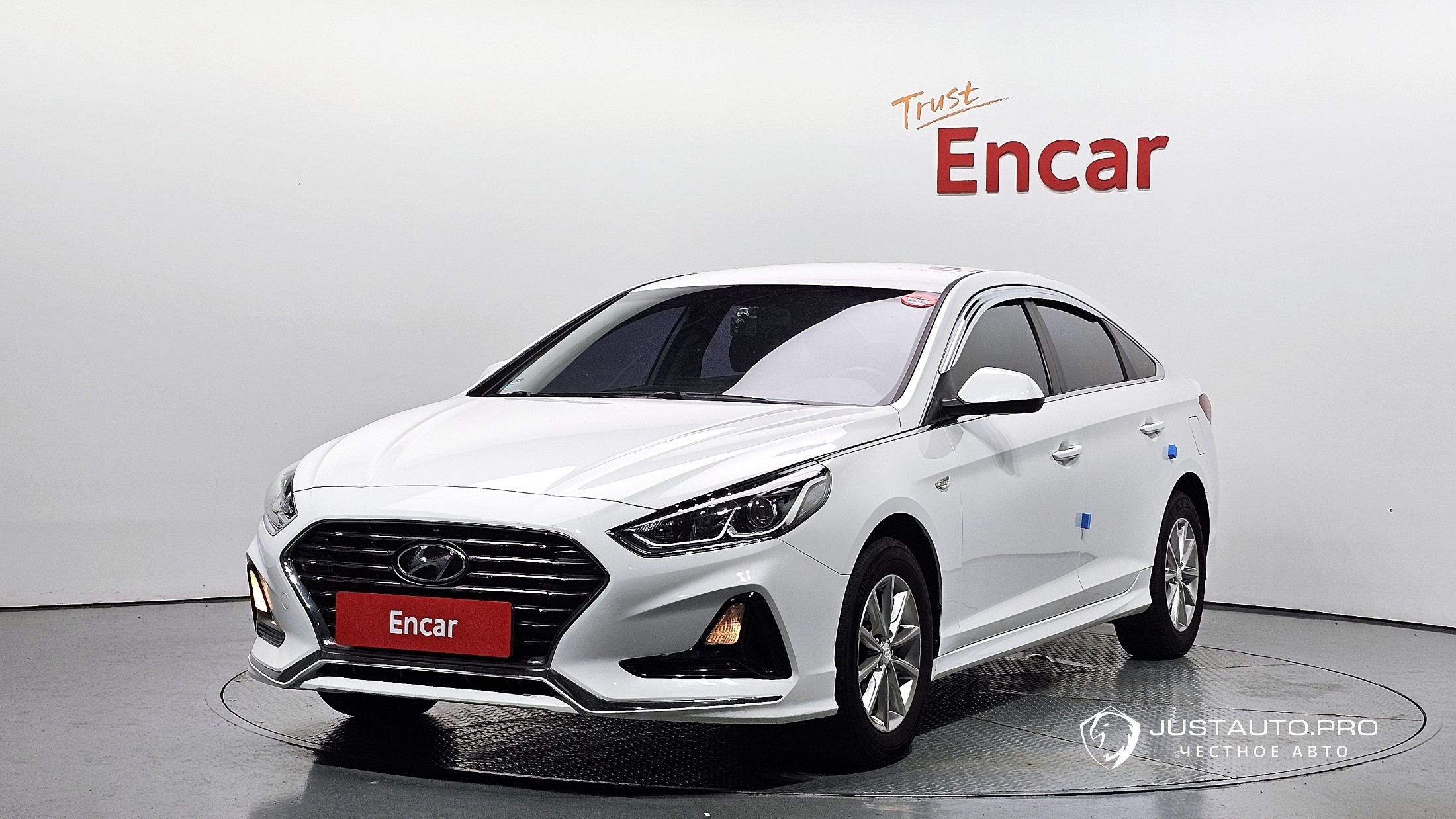 Автомобиль Hyundai Sonata