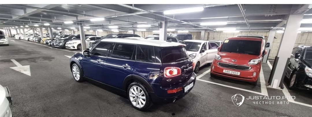 Автомобиль Mini Clubman