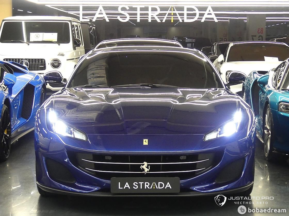 Автомобиль Ferrari Portofino