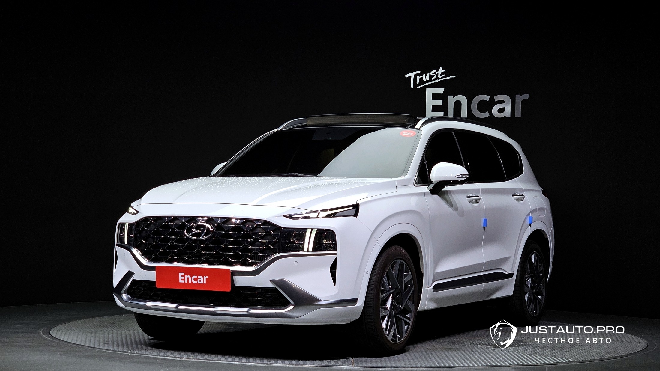 Автомобиль Hyundai Santafe