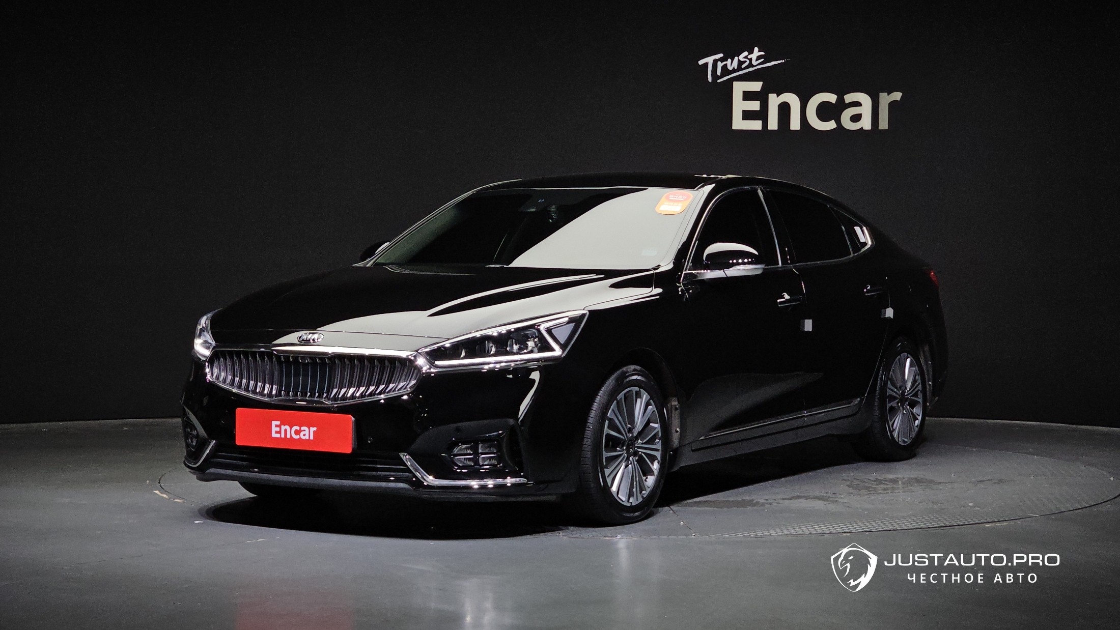 Автомобиль Kia K7