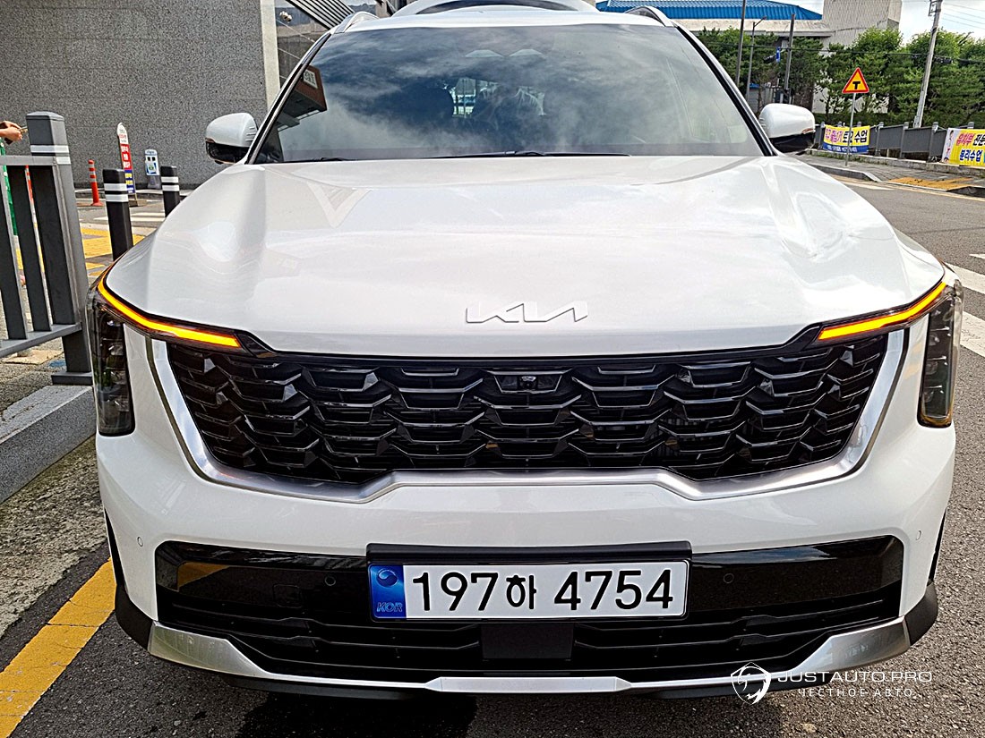 Автомобиль Kia Sorento