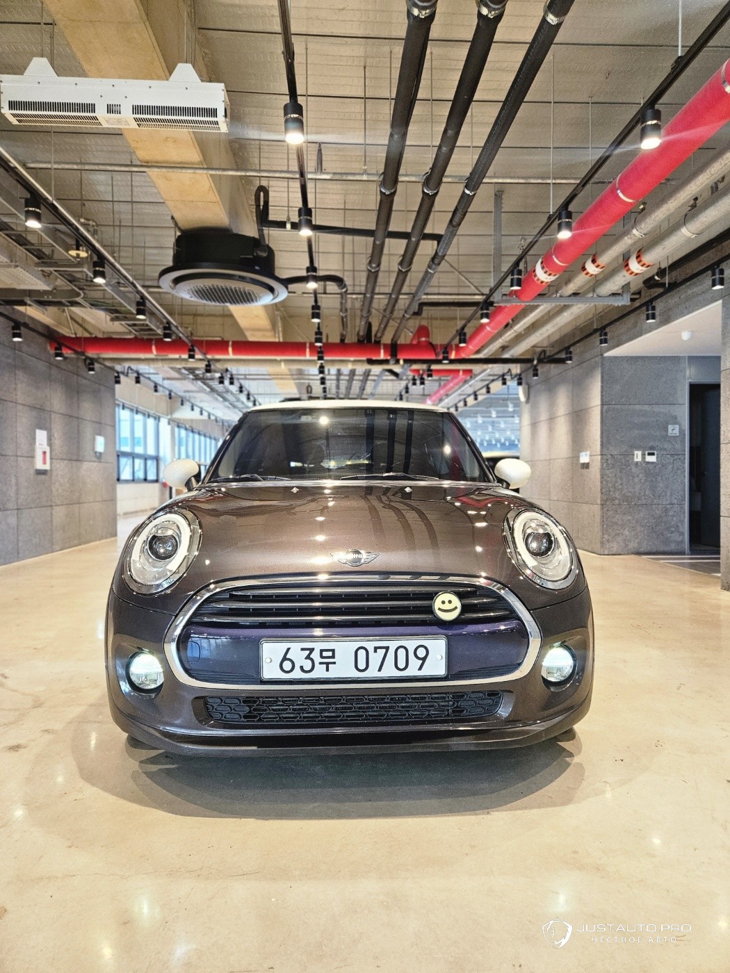 Автомобиль Mini Cooper