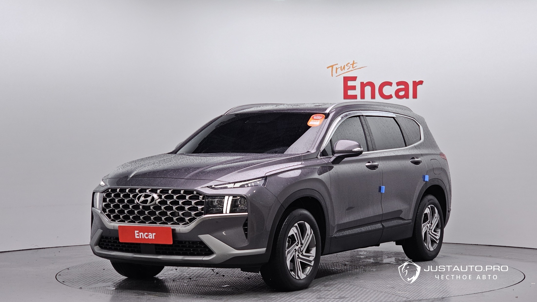 Автомобиль Hyundai Santafe