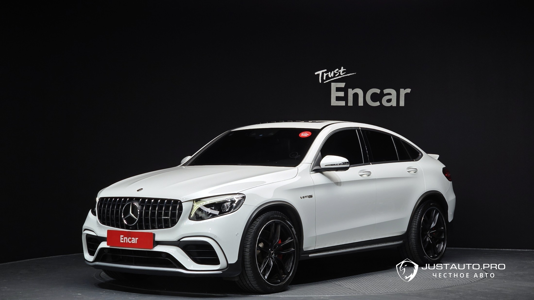 Автомобиль Mercedes-Benz GLC-Class