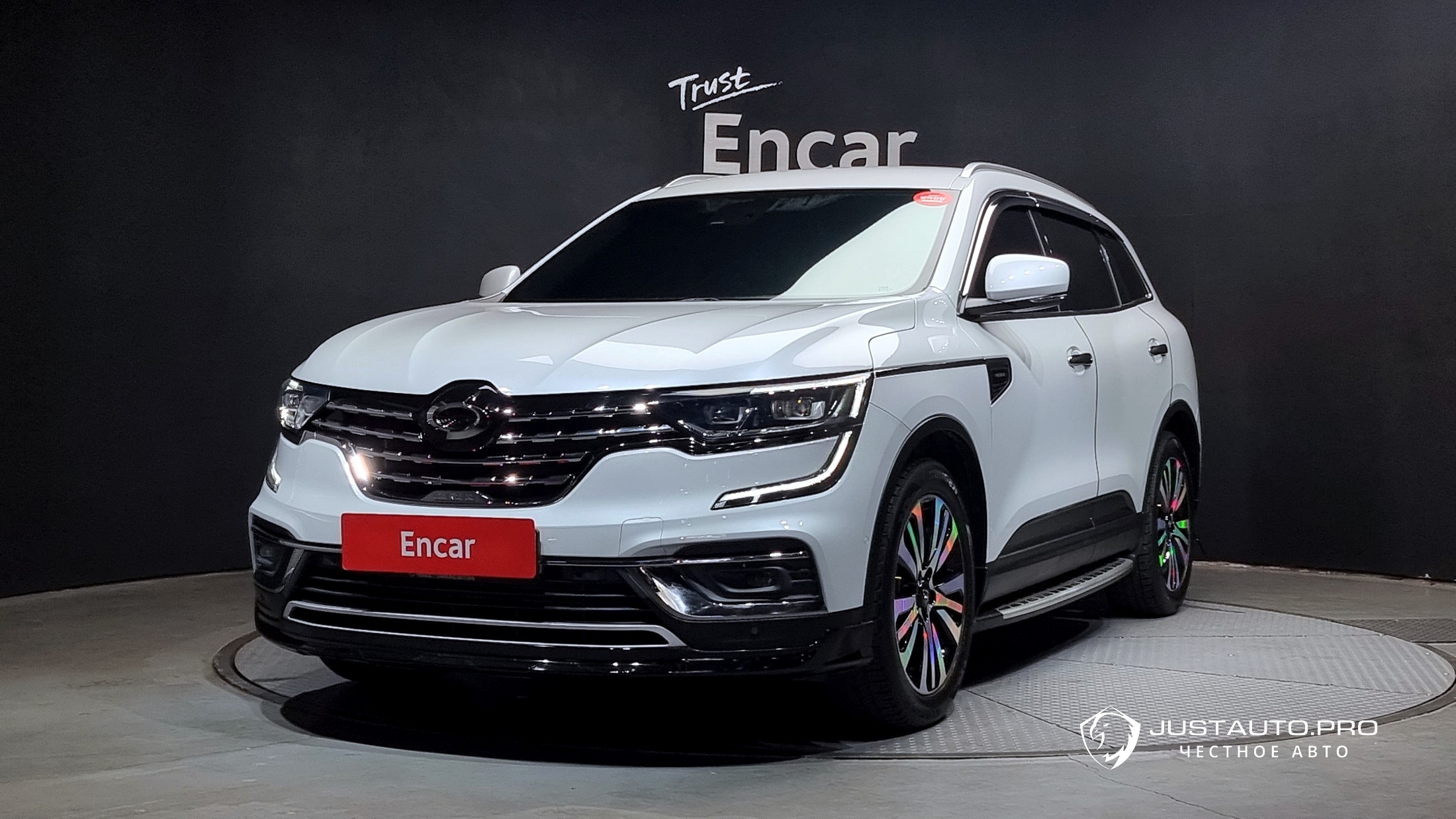 Автомобиль Renault-KoreaSamsung QM6