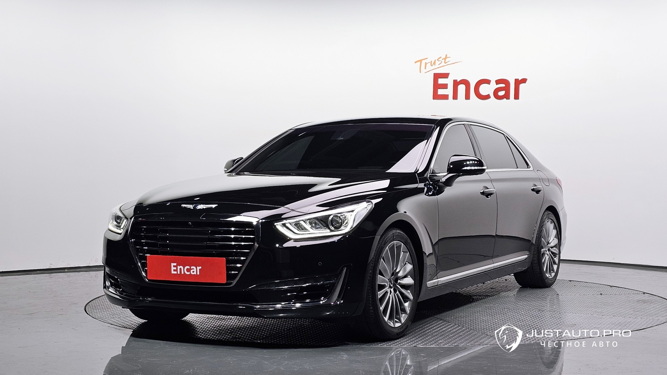 Автомобиль Genesis EQ900