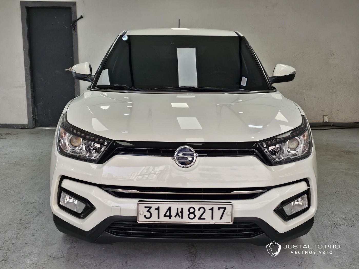 Автомобиль KG_Mobility_Ssangyong TIBOLI