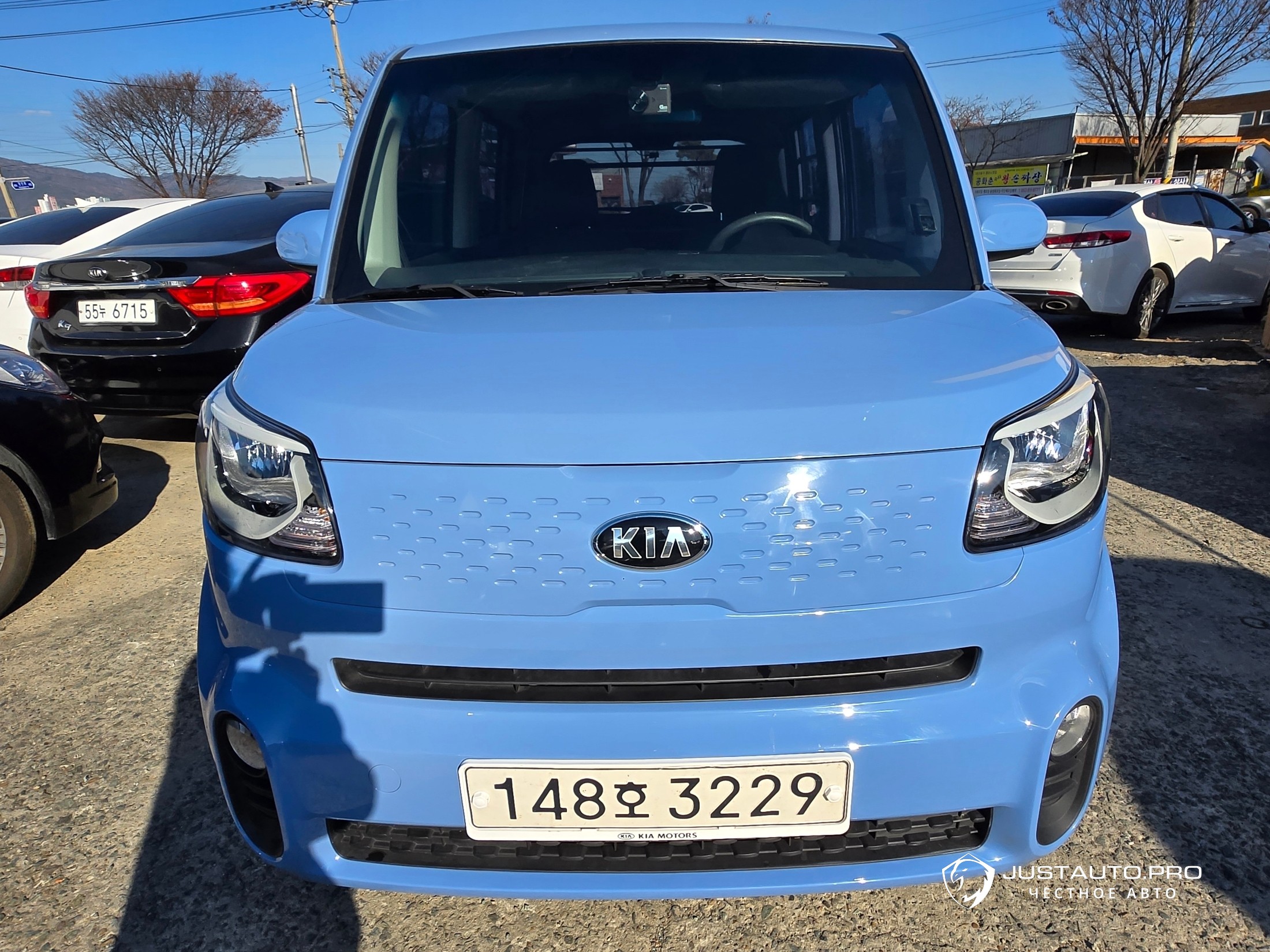 Автомобиль Kia RAY