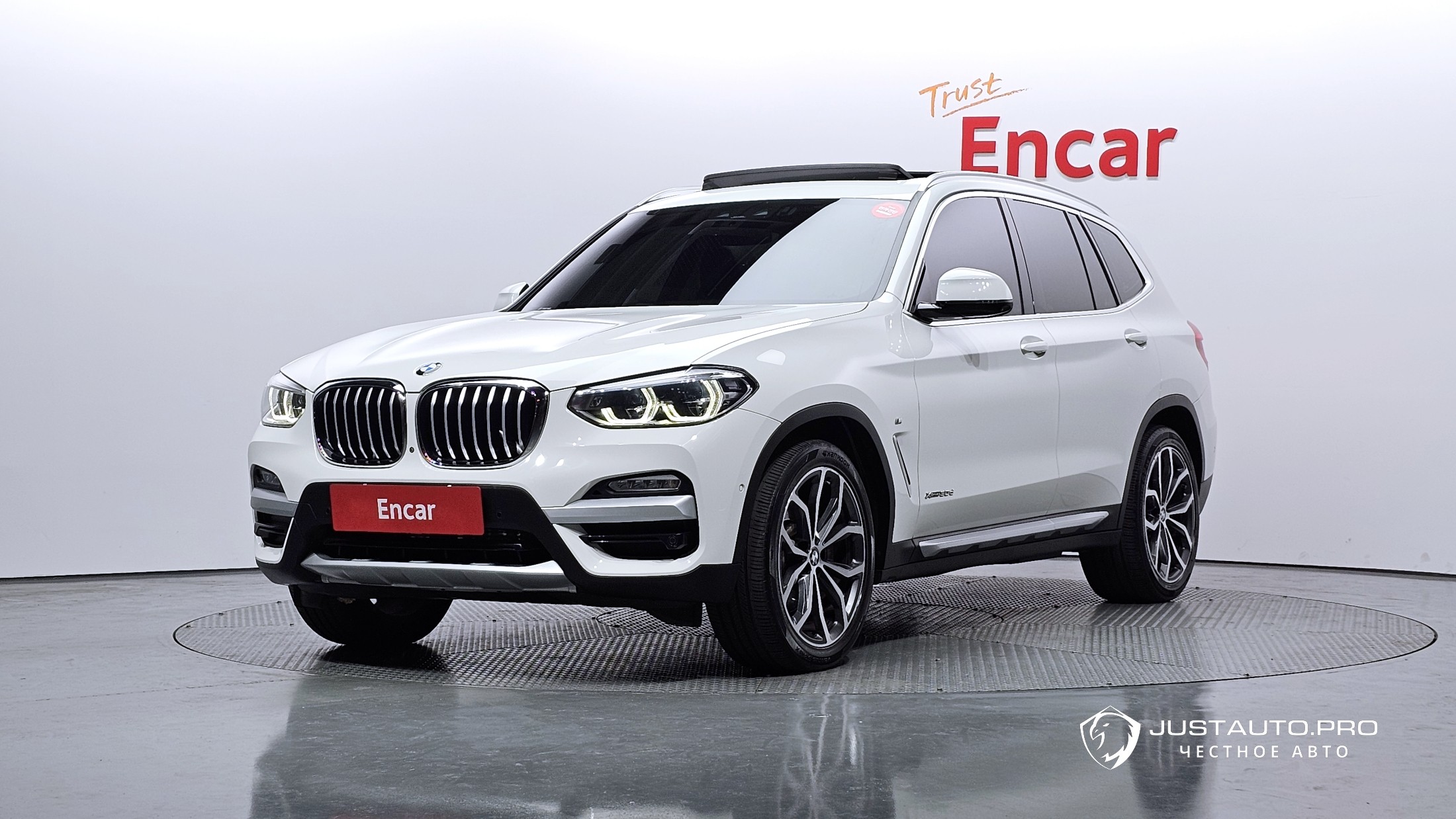 Автомобиль BMW X3