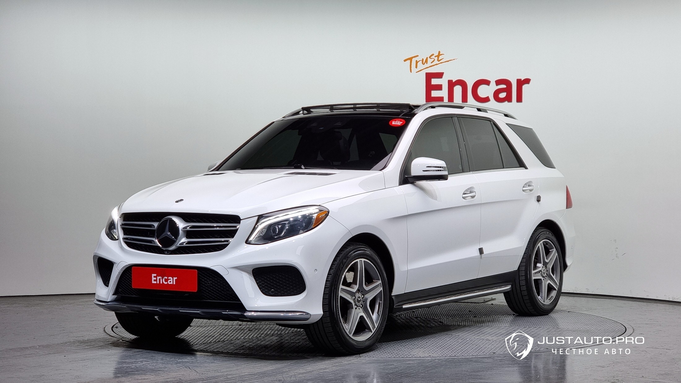 Автомобиль Mercedes-Benz GLE-Class