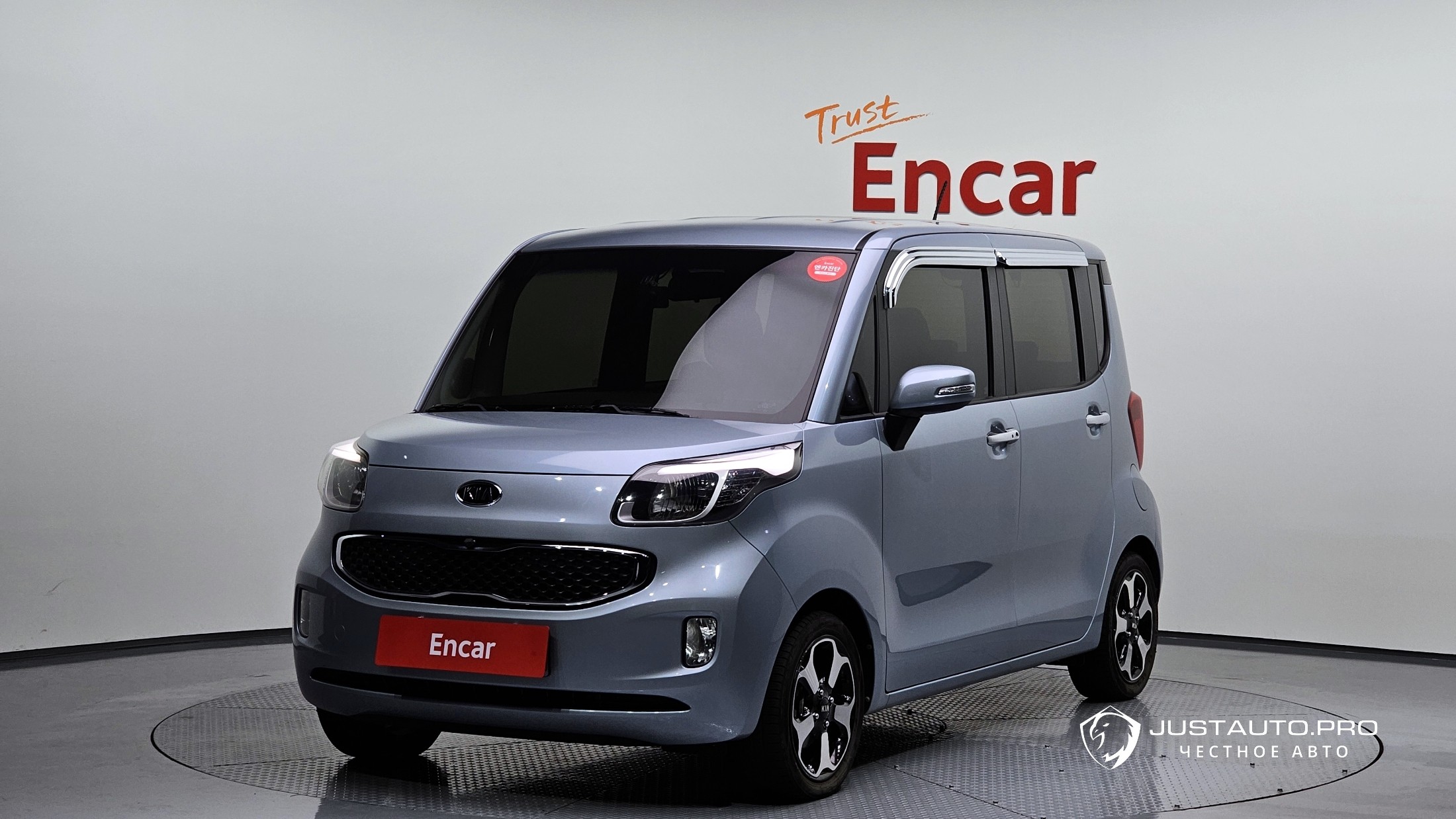 Автомобиль Kia RAY