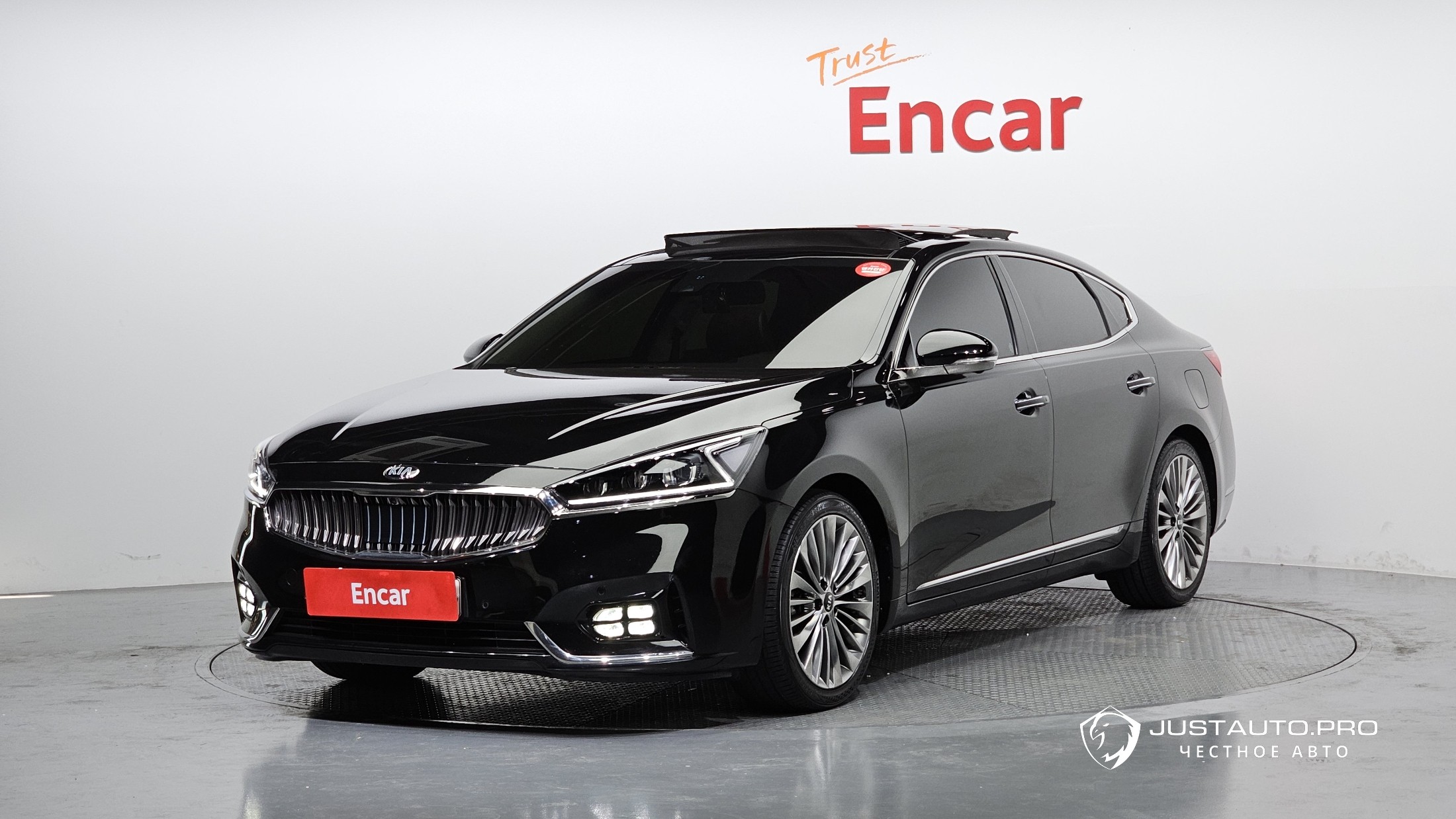Автомобиль Kia K7