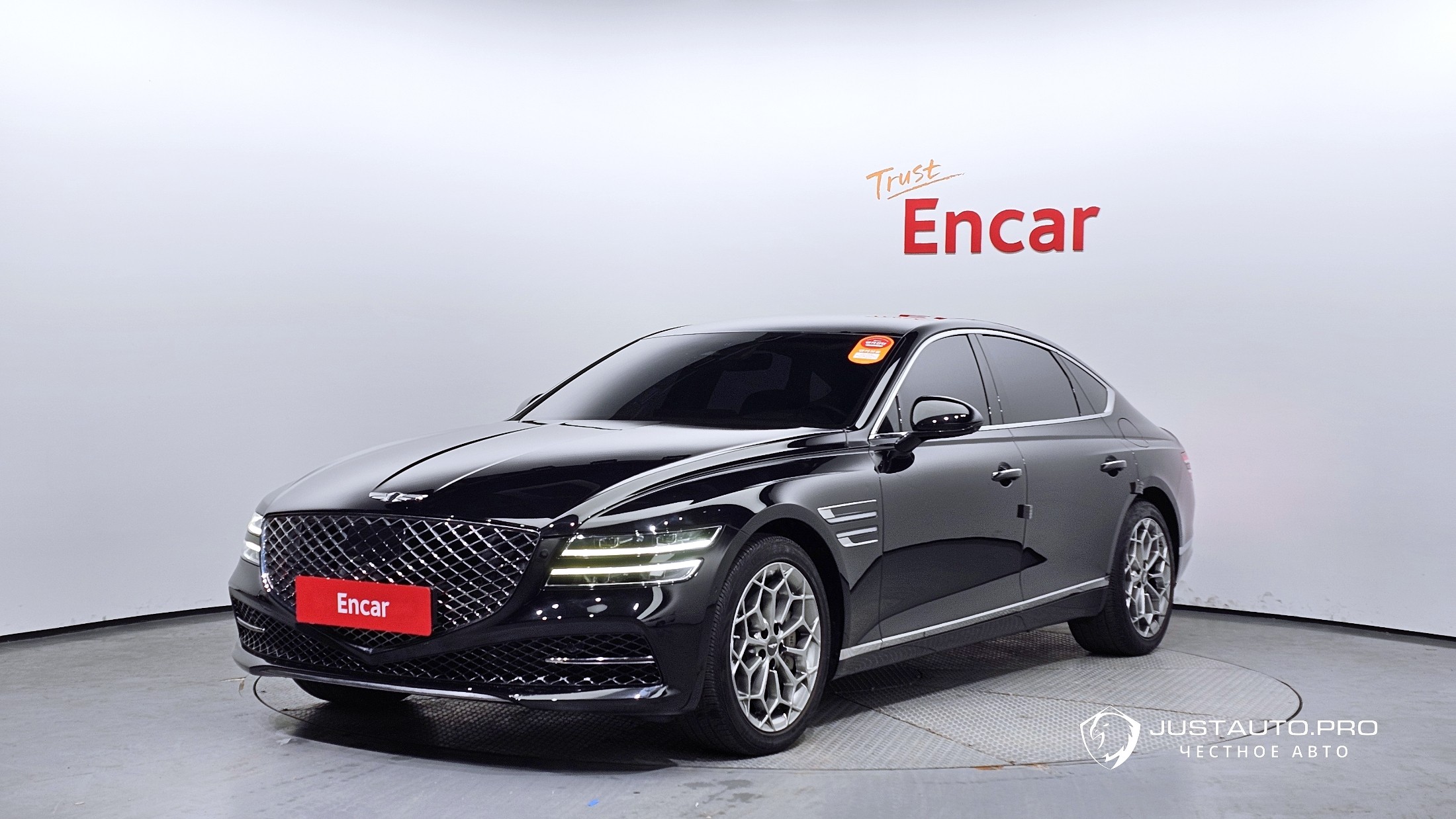 Автомобиль Genesis G80