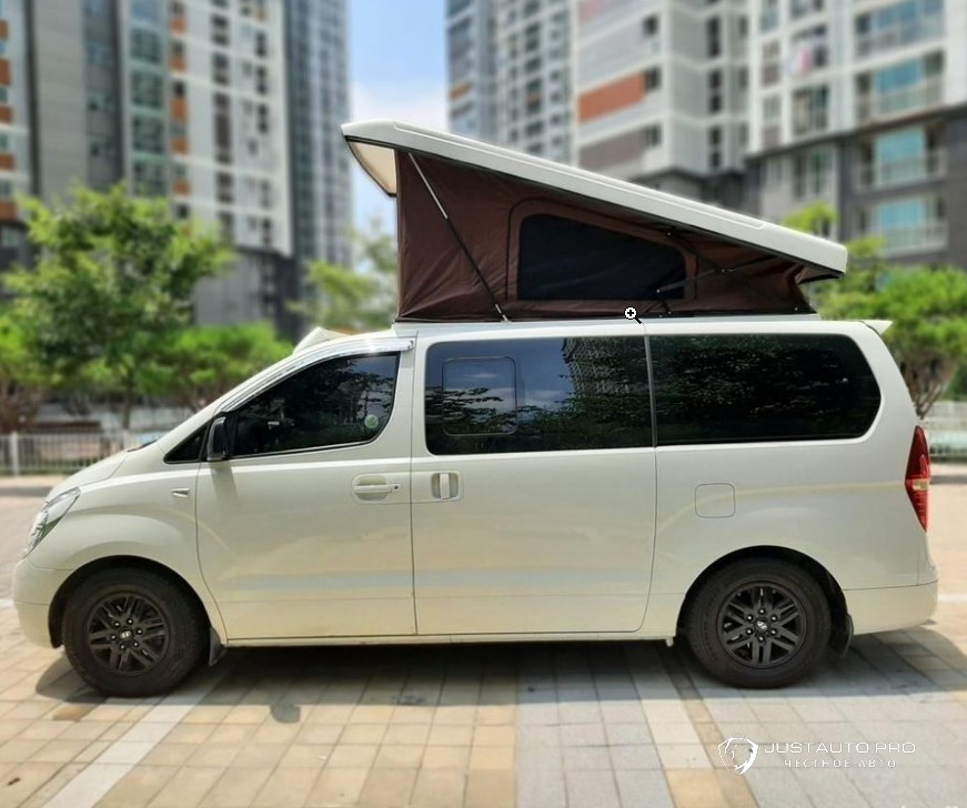 Автомобиль Hyundai Starex