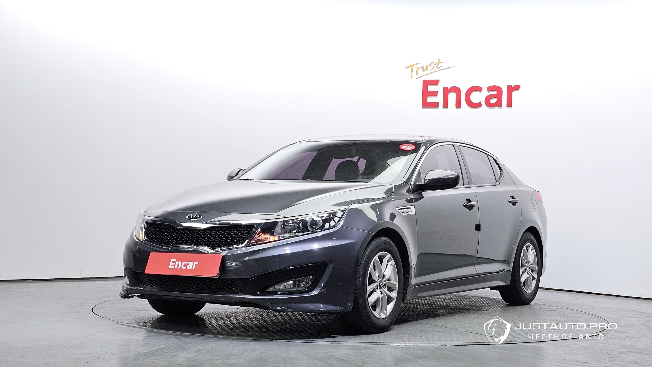Автомобиль Kia K5