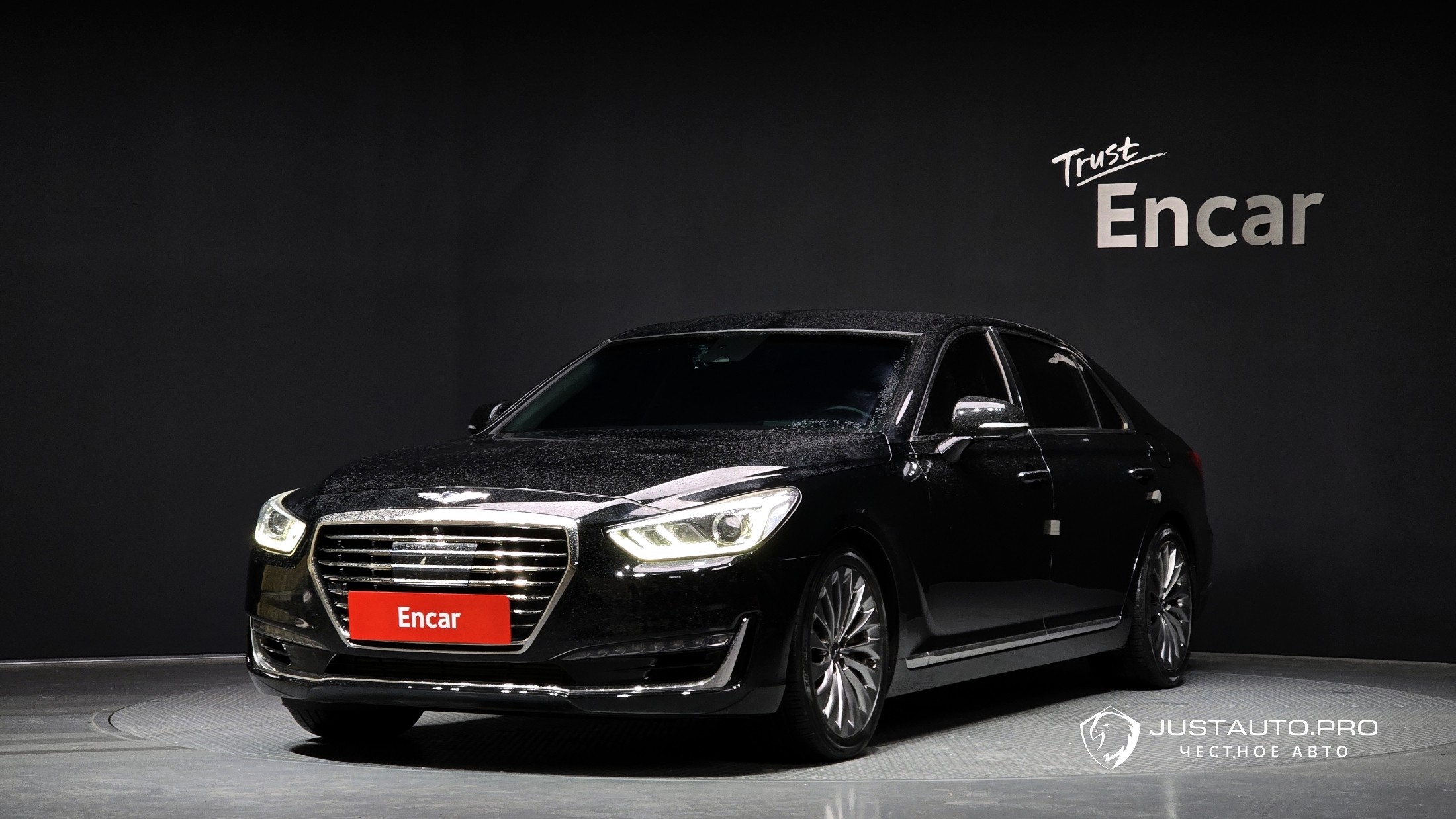 Автомобиль Genesis EQ900