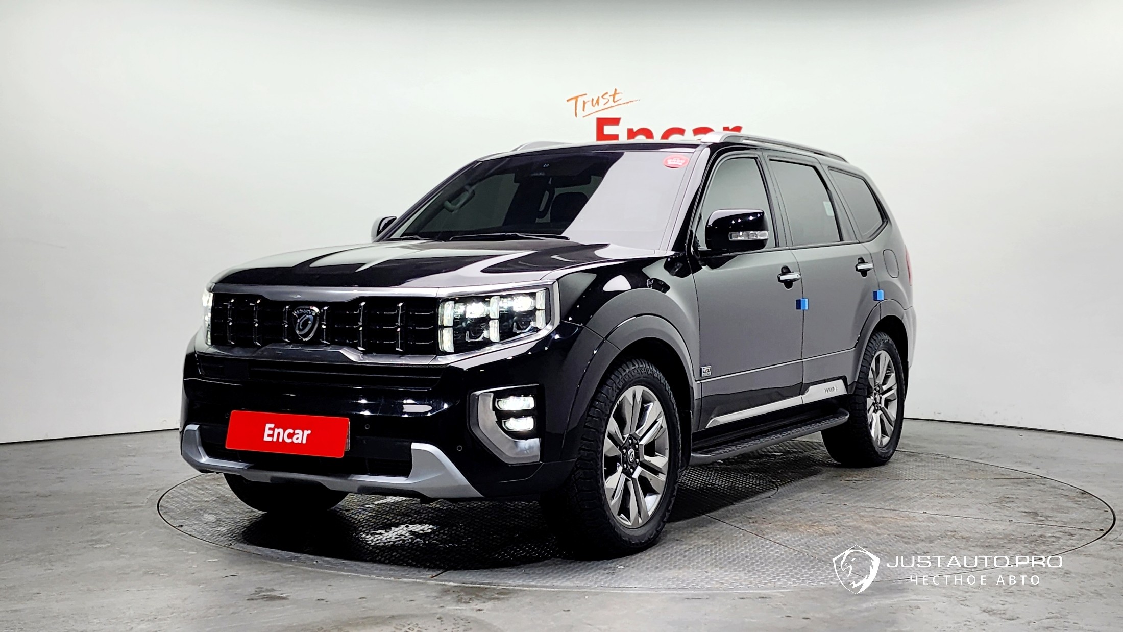 Автомобиль Kia Mohave
